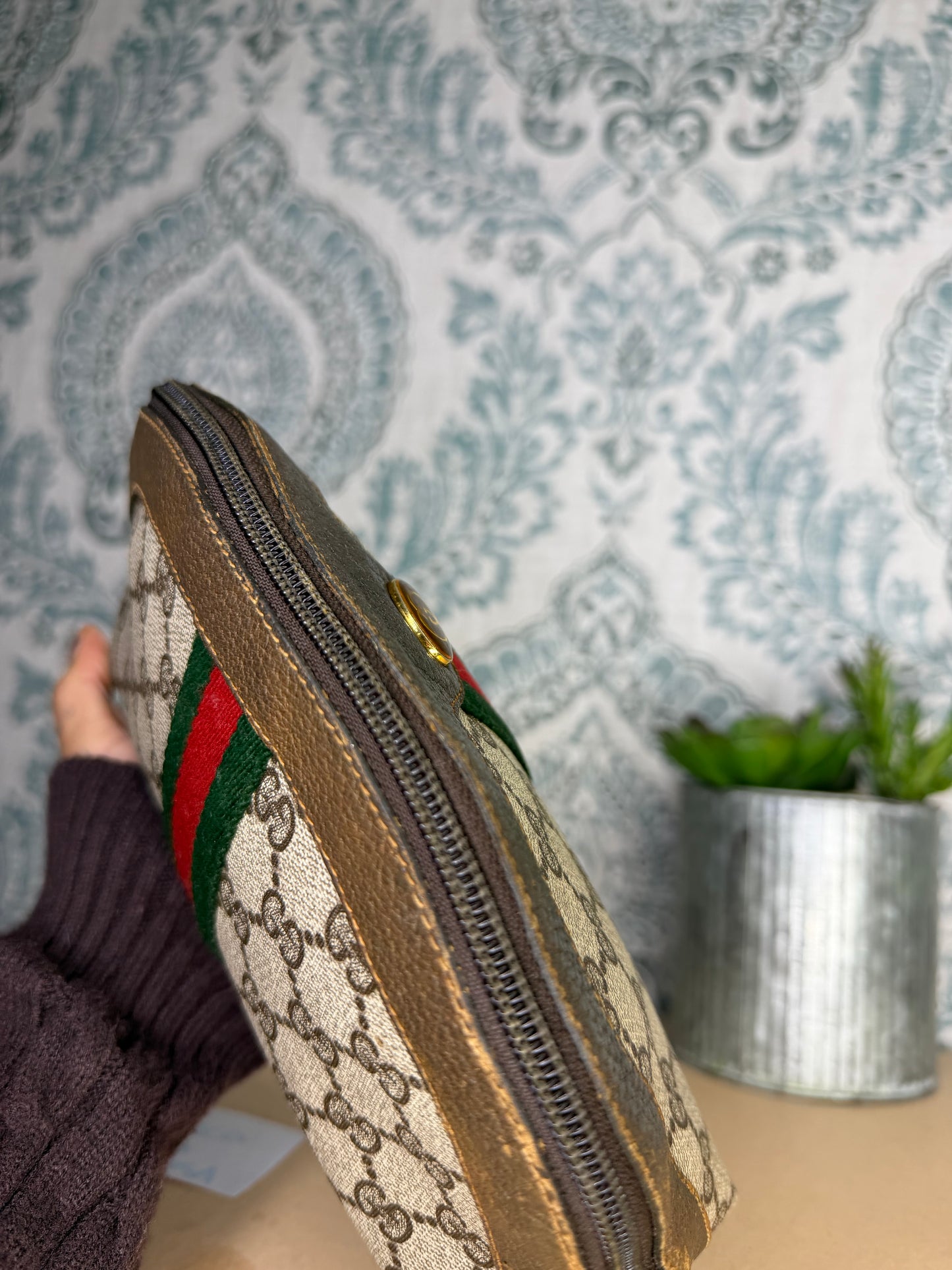Gucci Supreme Sherry Line Cosmetic Pouch