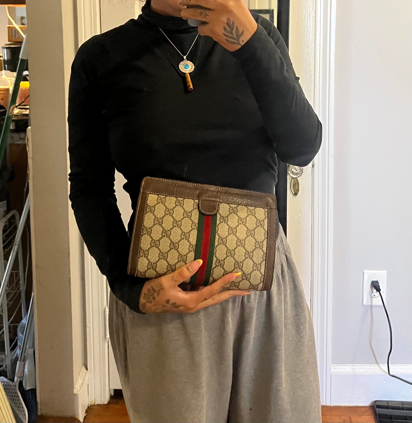 GG Supreme Brown Sherry Line Clutch