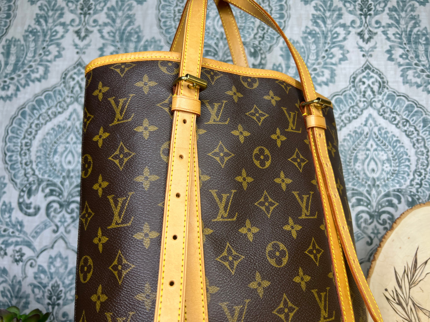 Louis Vuitton Bucket GM