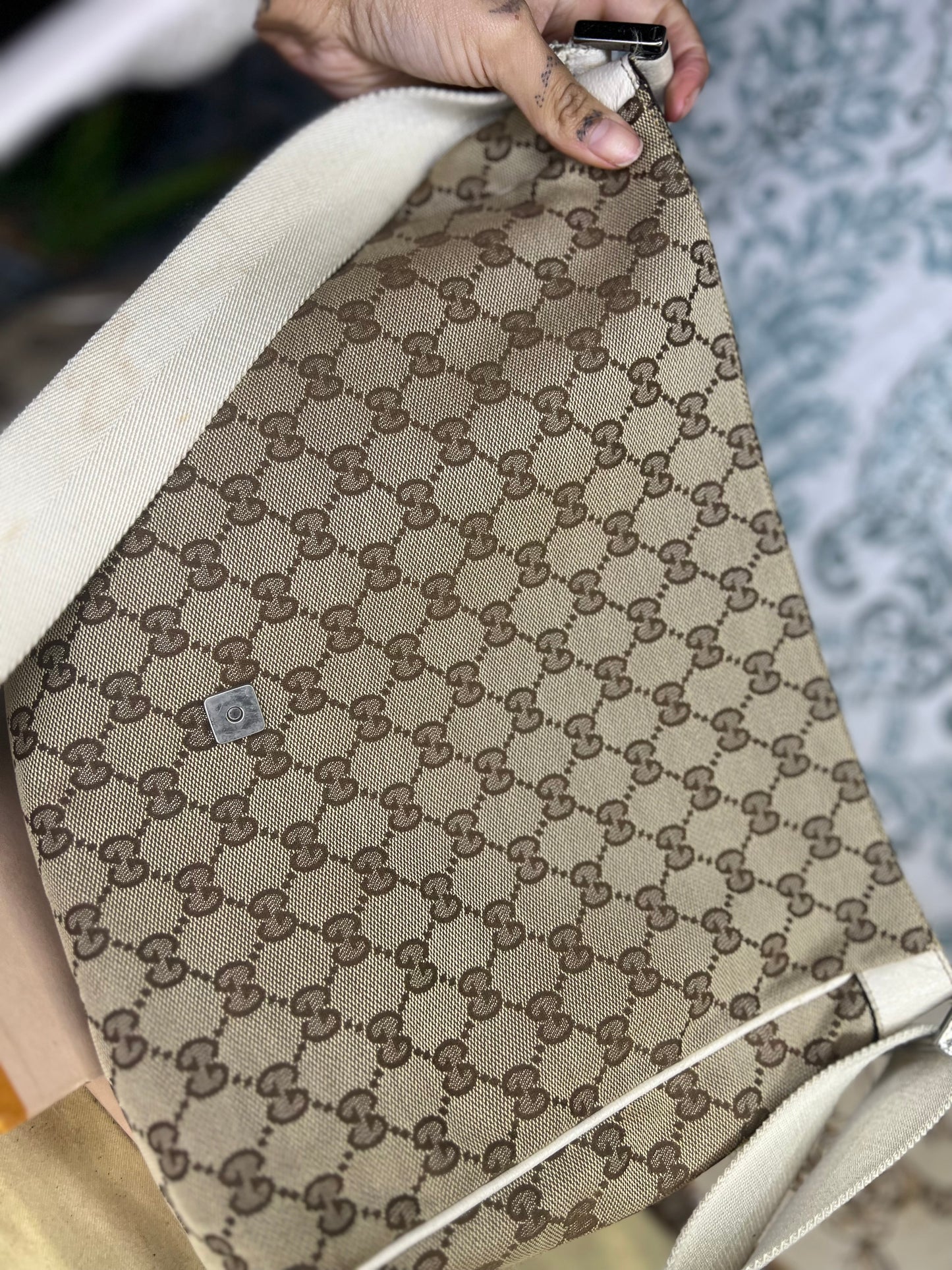Gucci Messenger Bag