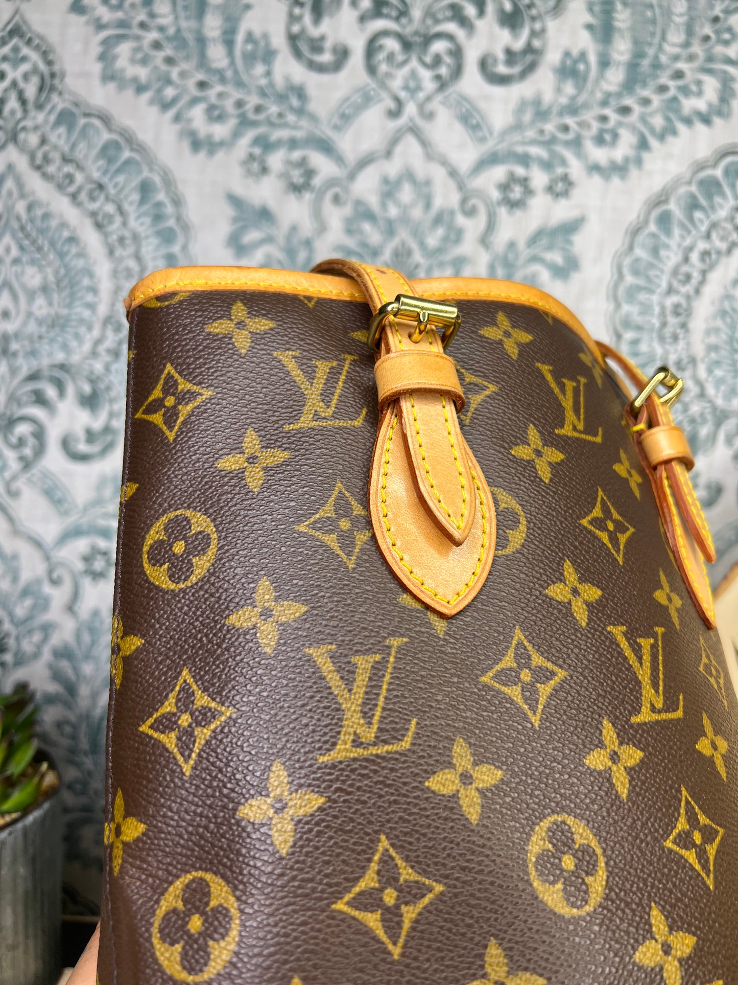 Louis Vuitton Bucket PM