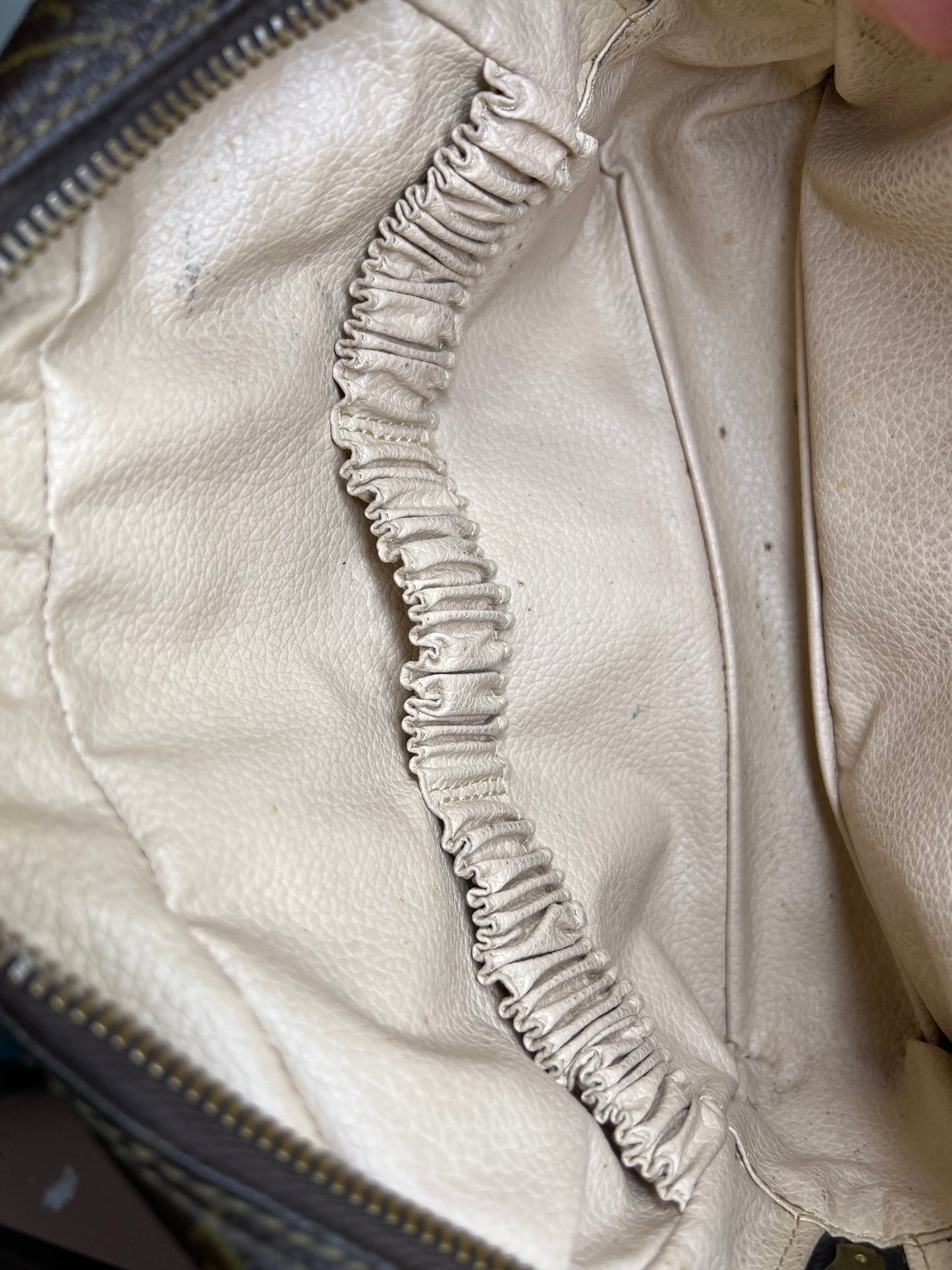 Louis Vuitton Trousse 23 #1