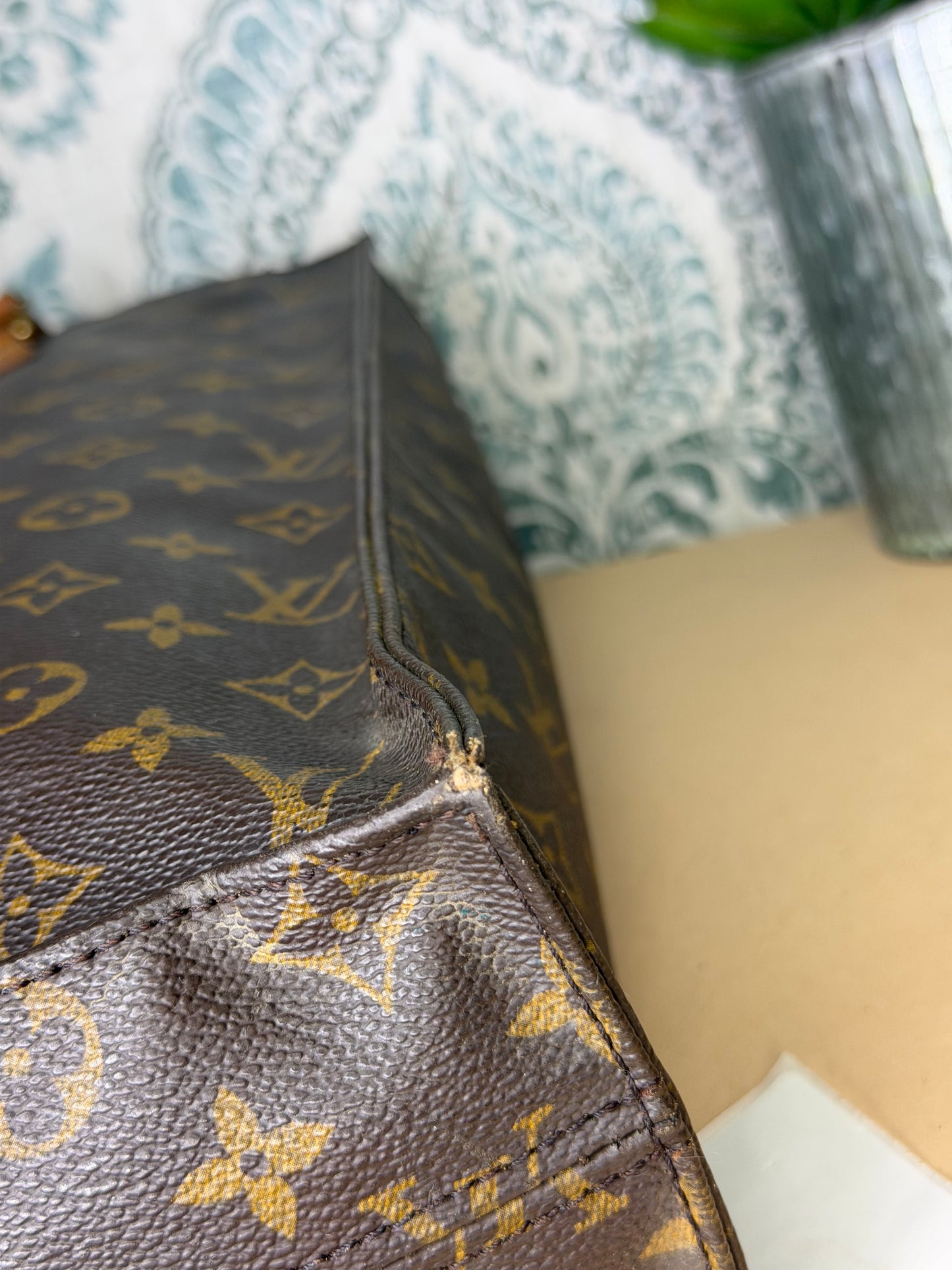 Louis Vuitton Sac Plat