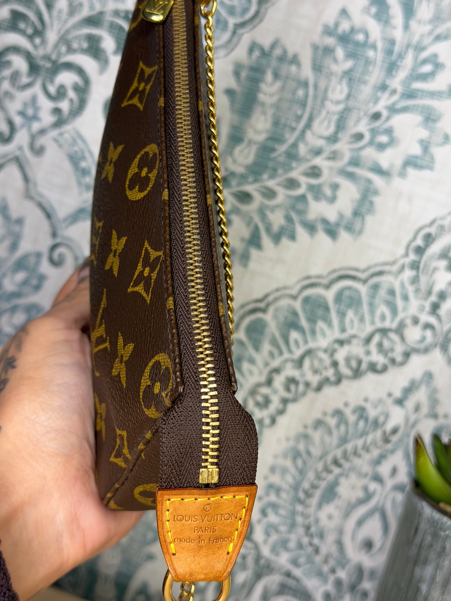 Louis Vuitton Monogram Bucket Pochette #2