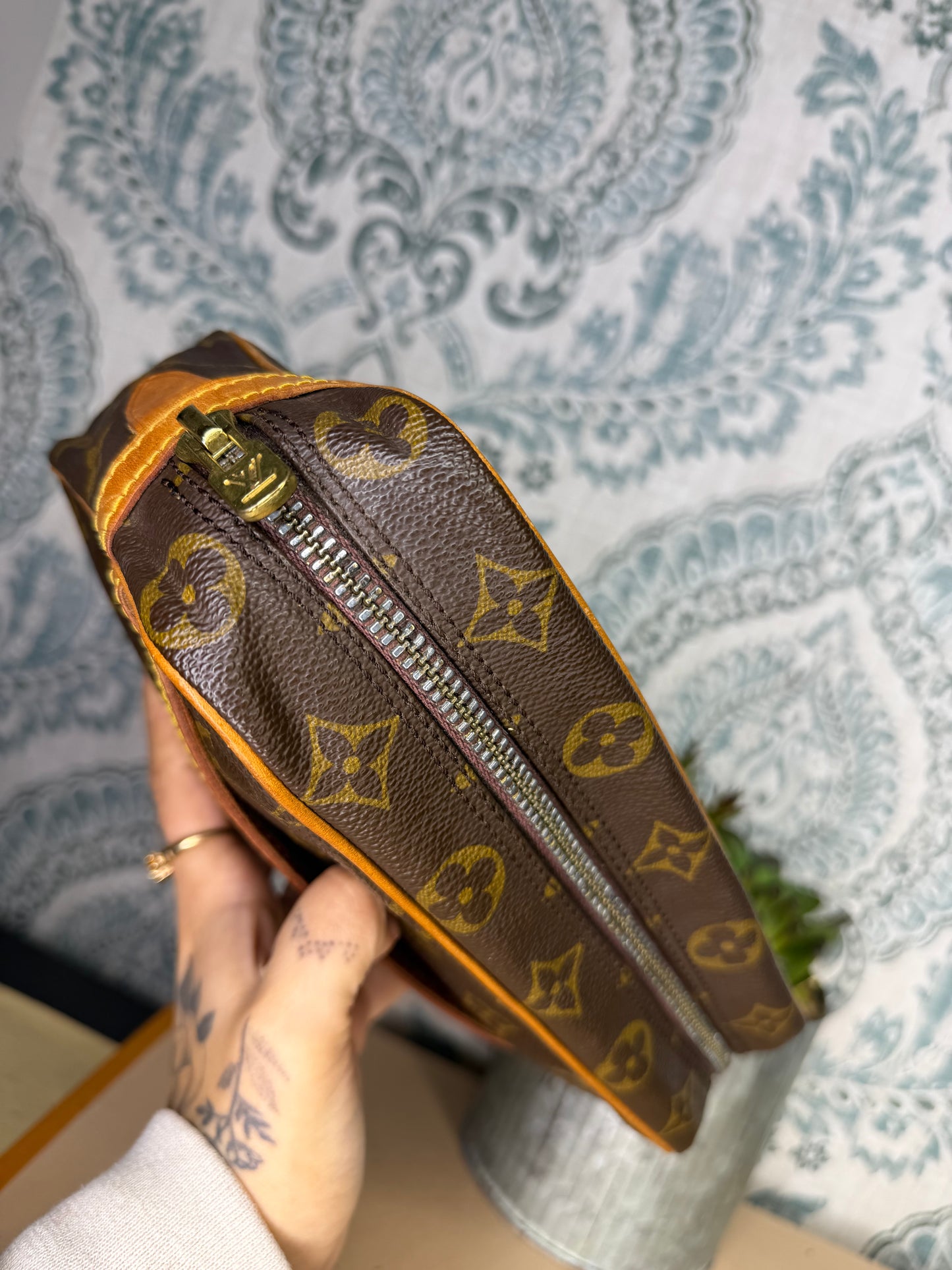Louis Vuitton Compiegne 23