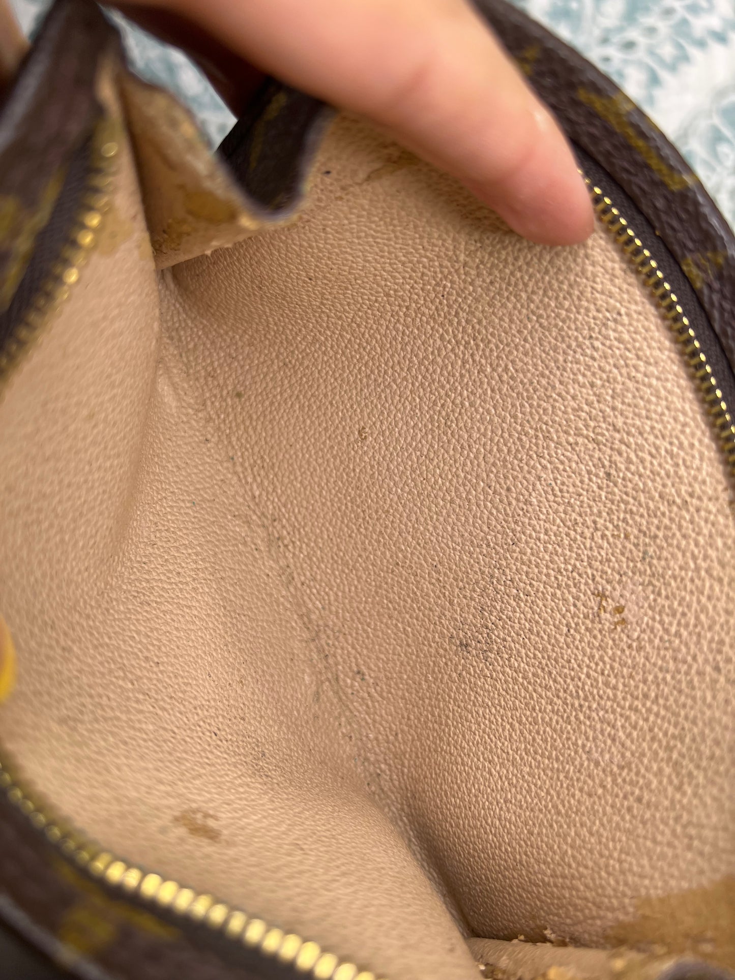 Louis Vuitton Bucket PM Pouch