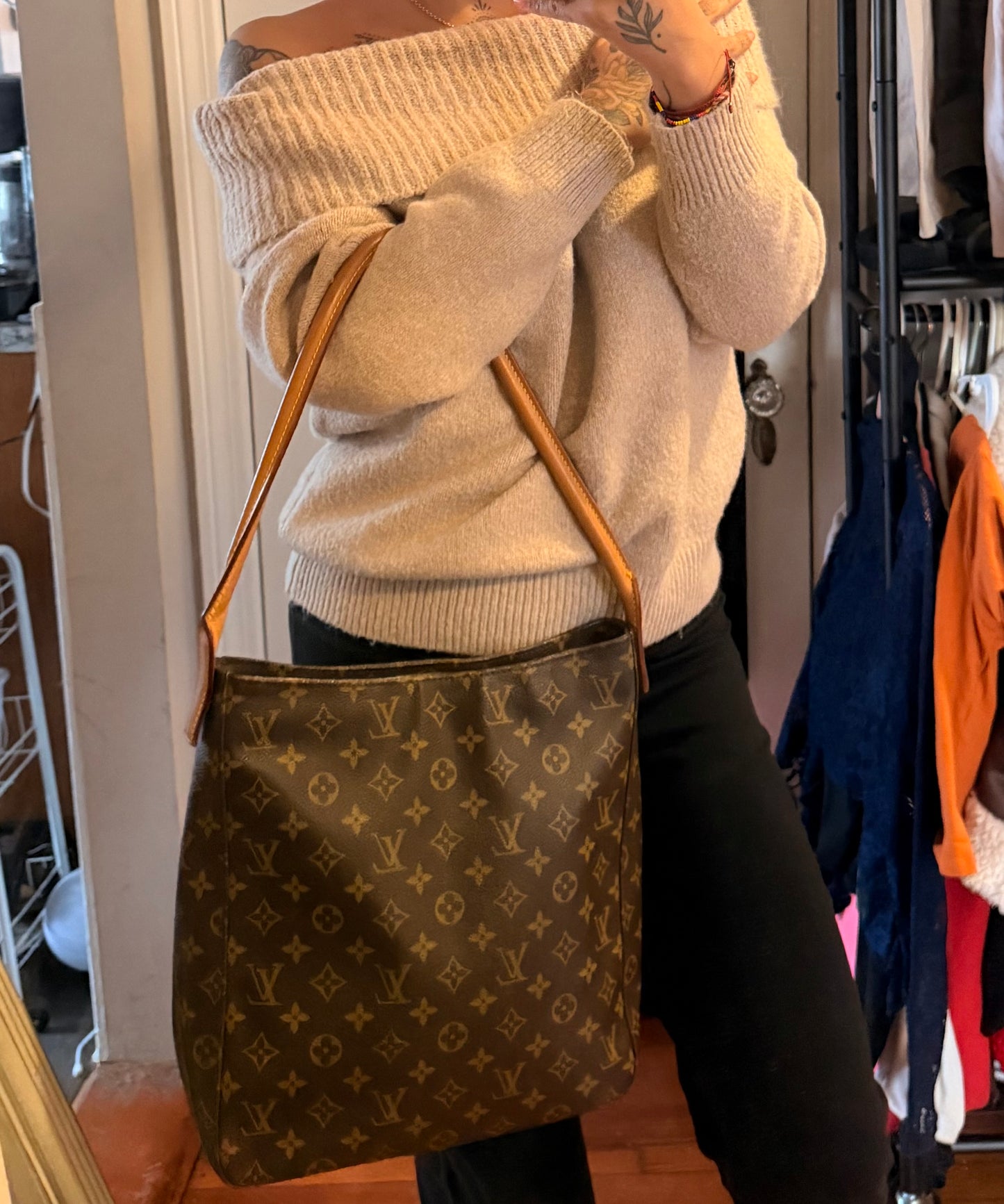 Louis Vuitton Looping GM