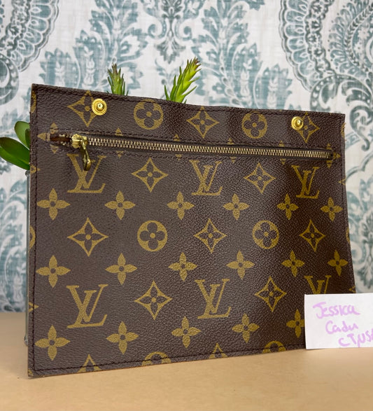 Louis Vuitton Randonnee Pouch