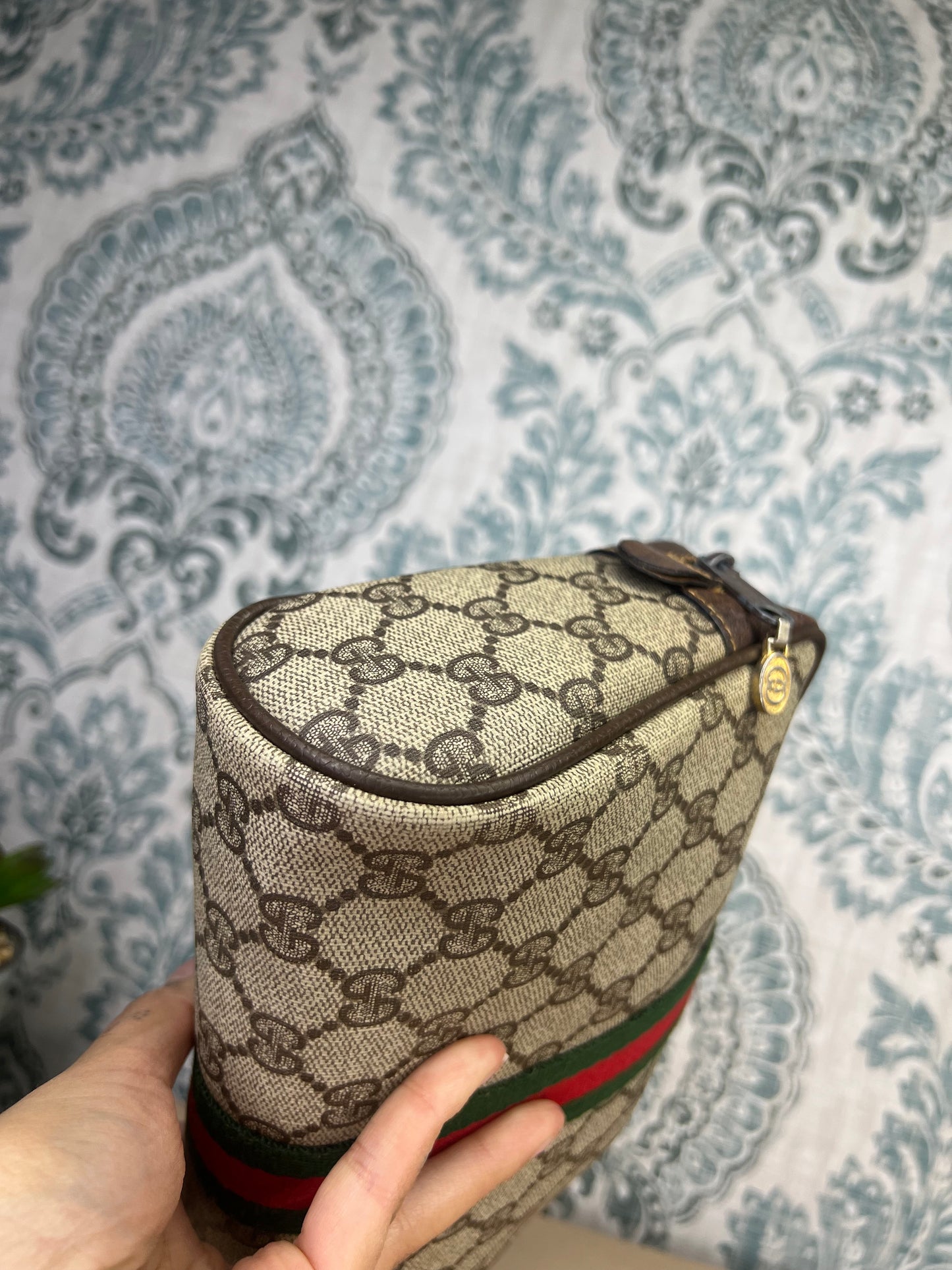 Gucci Supreme Brown Sherry Line Pouch