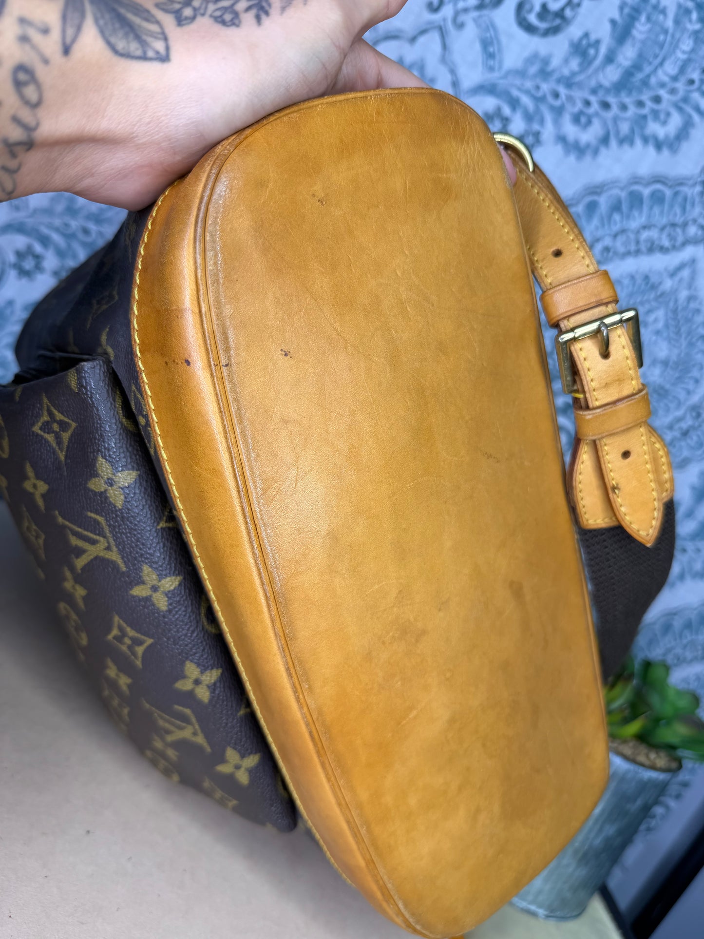 Louis Vuitton Montsouris GM