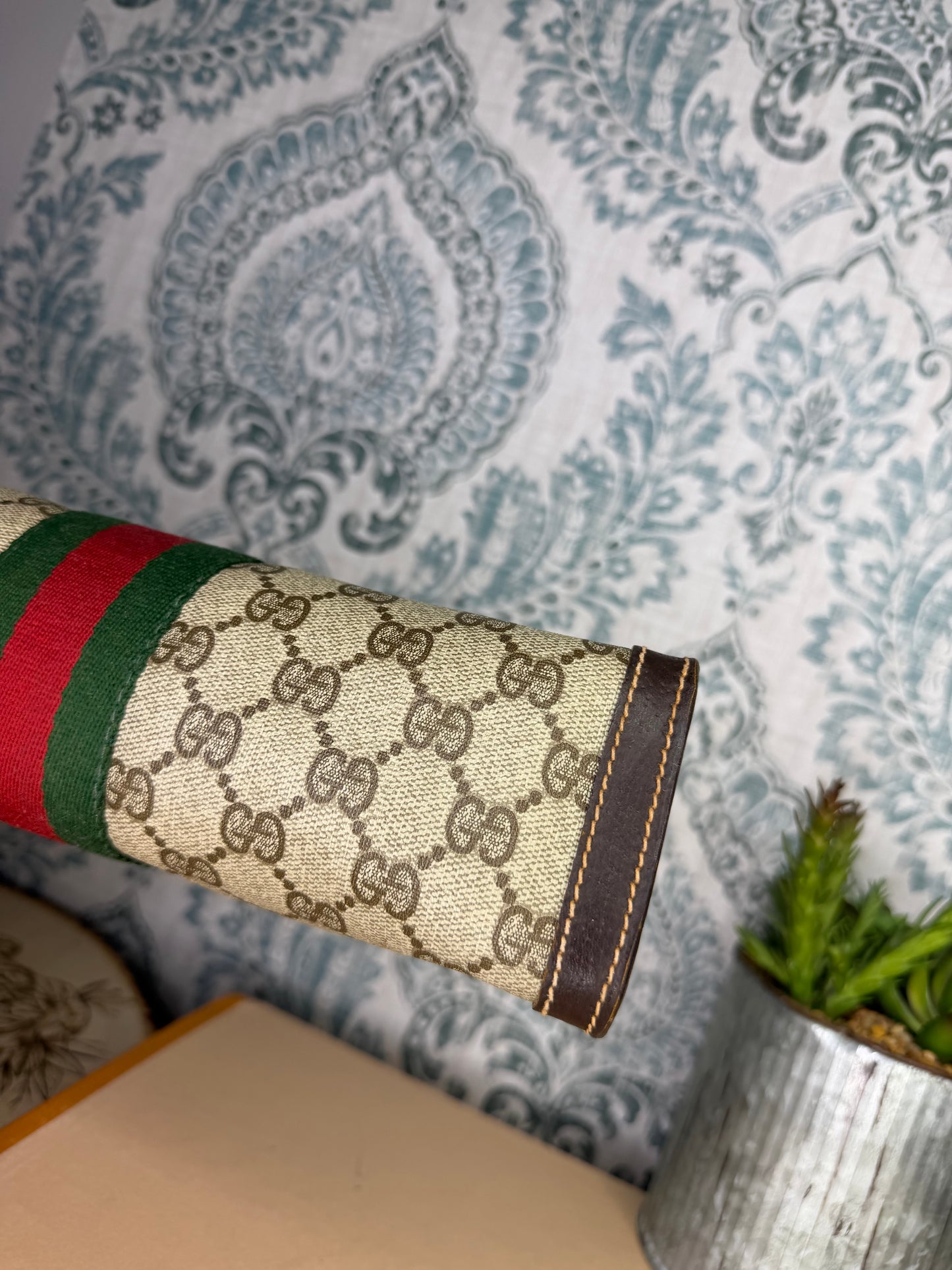 Gucci Supreme Sherry Line Clutch #2 (Parfums)