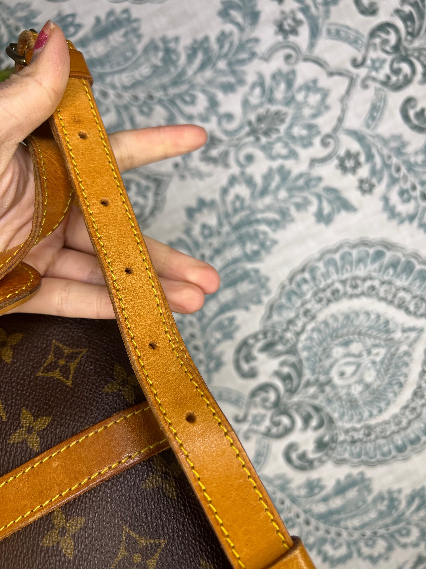 Louis Vuitton Saumur 30