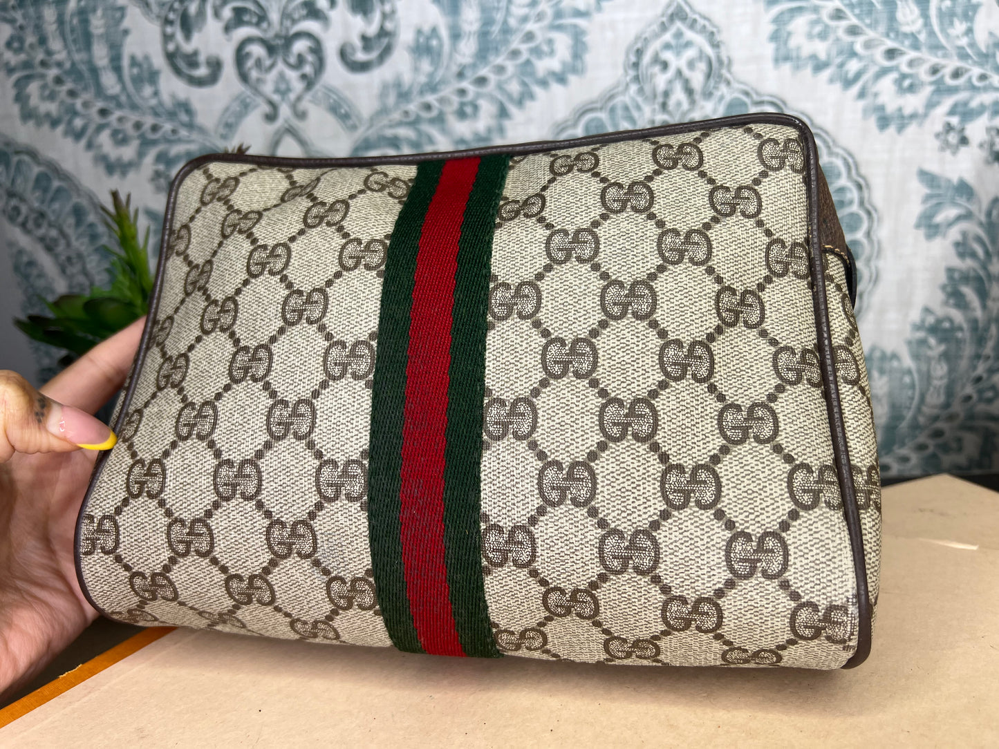 Gucci Supreme Brown Sherry Line Pouch