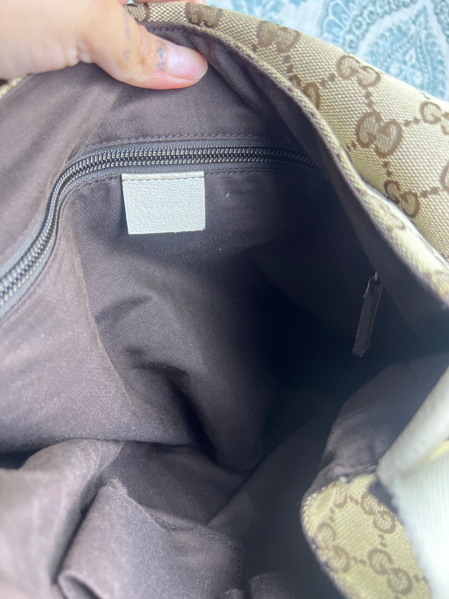Gucci Messenger Bag