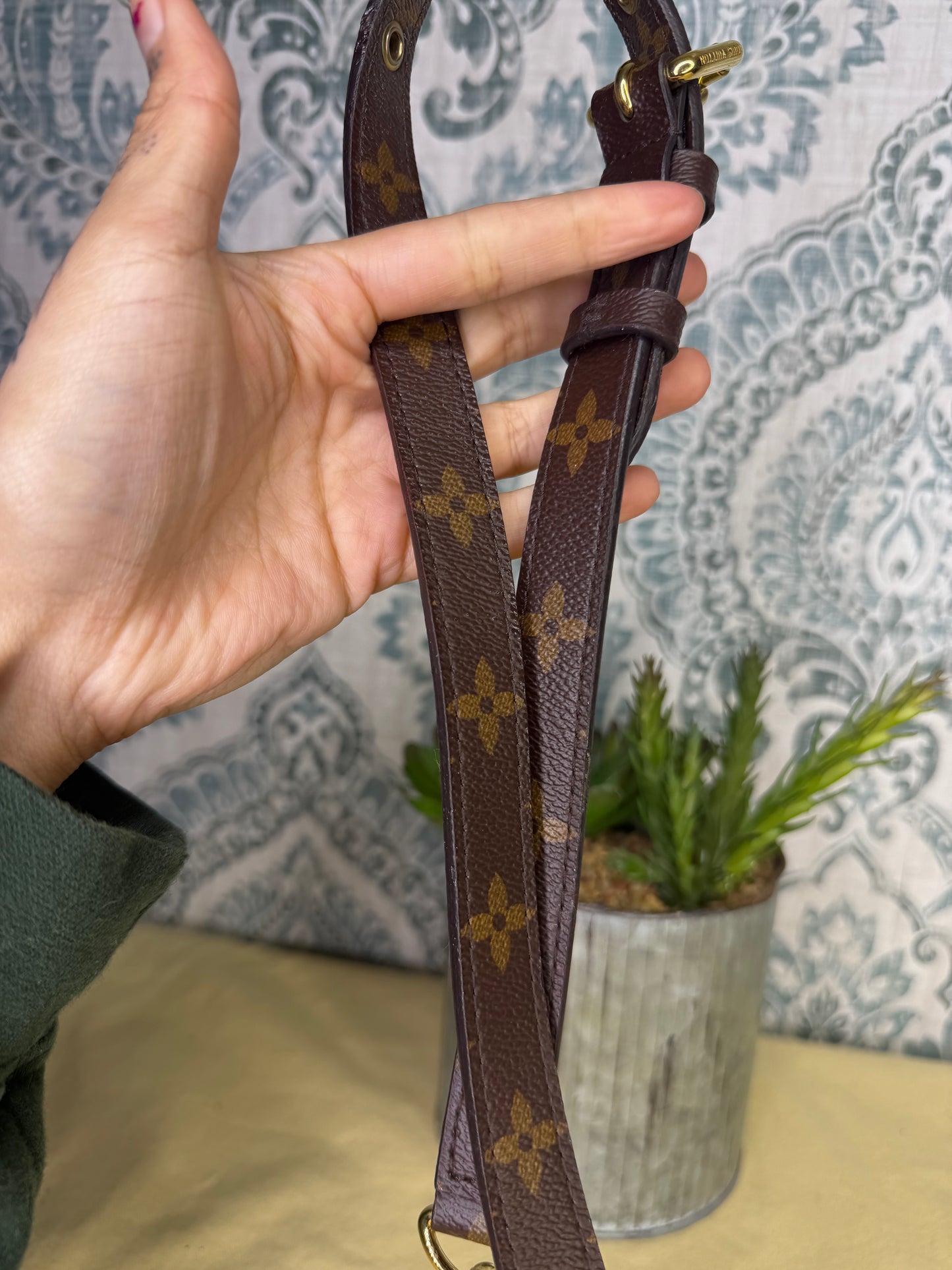 Louis Vuitton Monogram Short Shoulder Strap