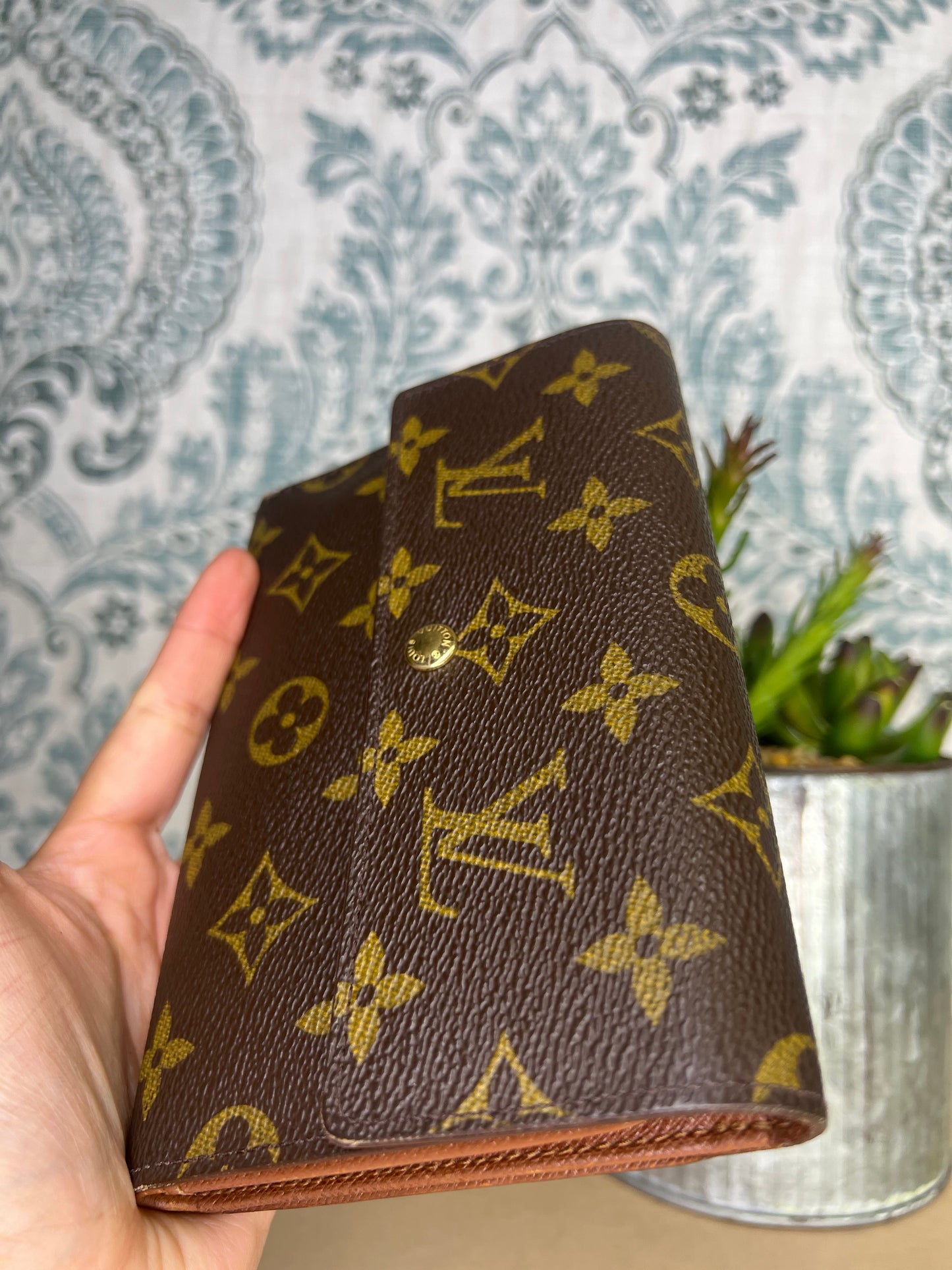 Louis Vuitton Monogram Passport Trifold Wallet #4