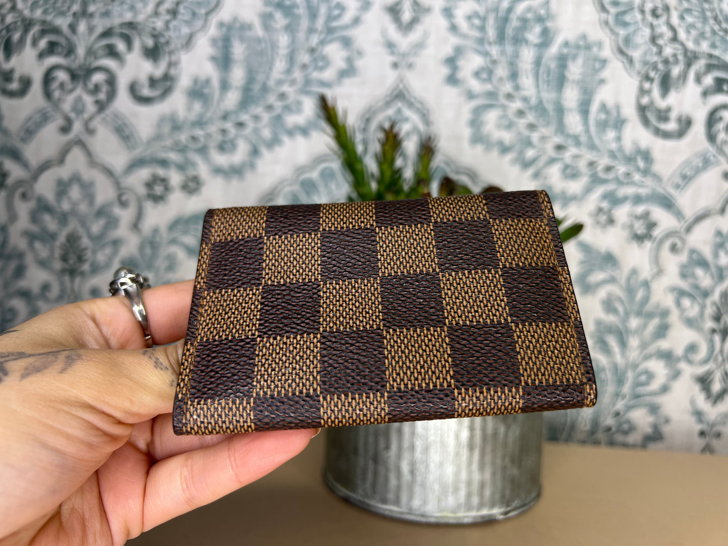Louis Vuitton Damier Ebene 6 Key Holder