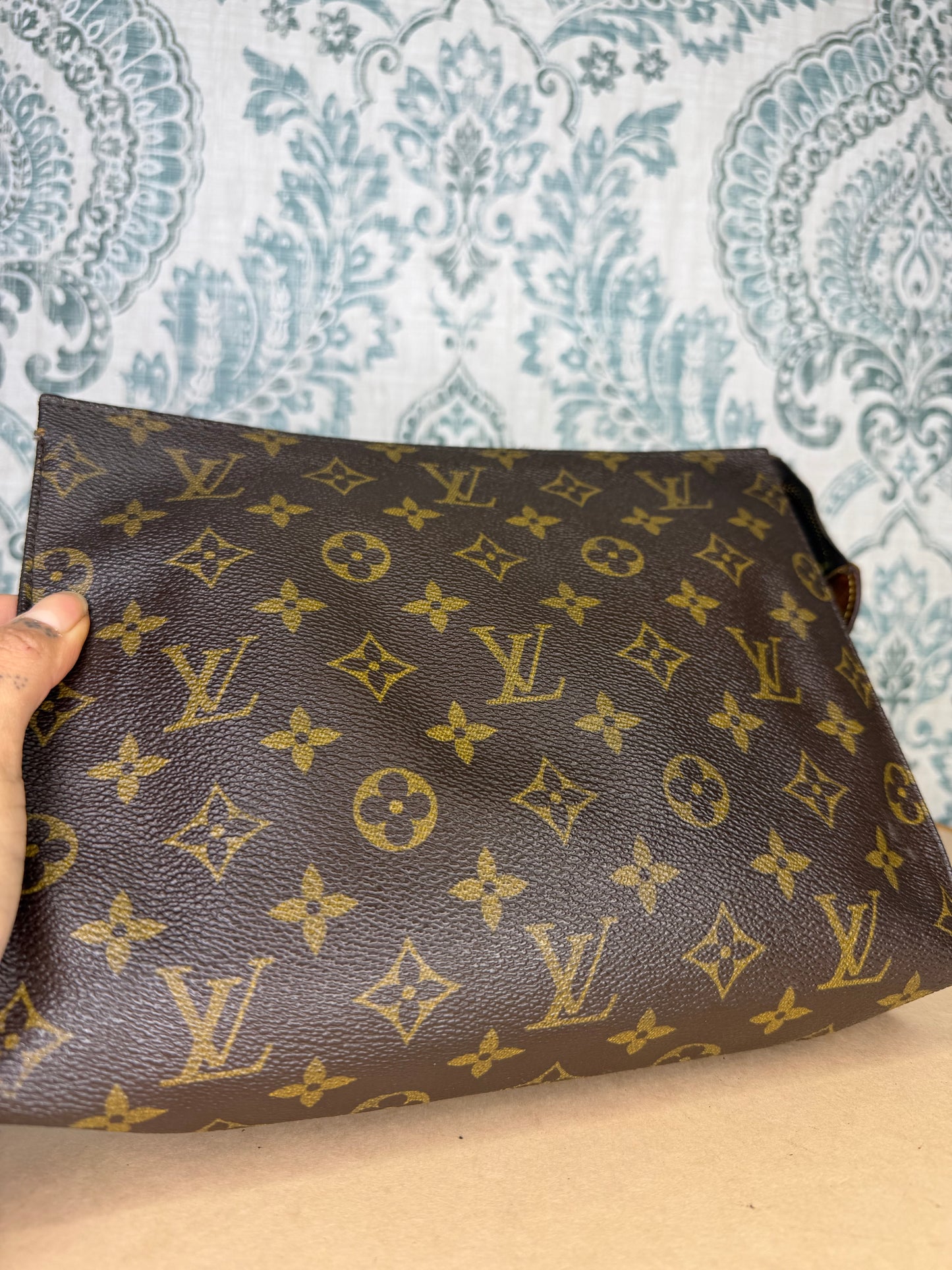 Louis Vuitton Toiletry 26 #1 (needs new zipper)
