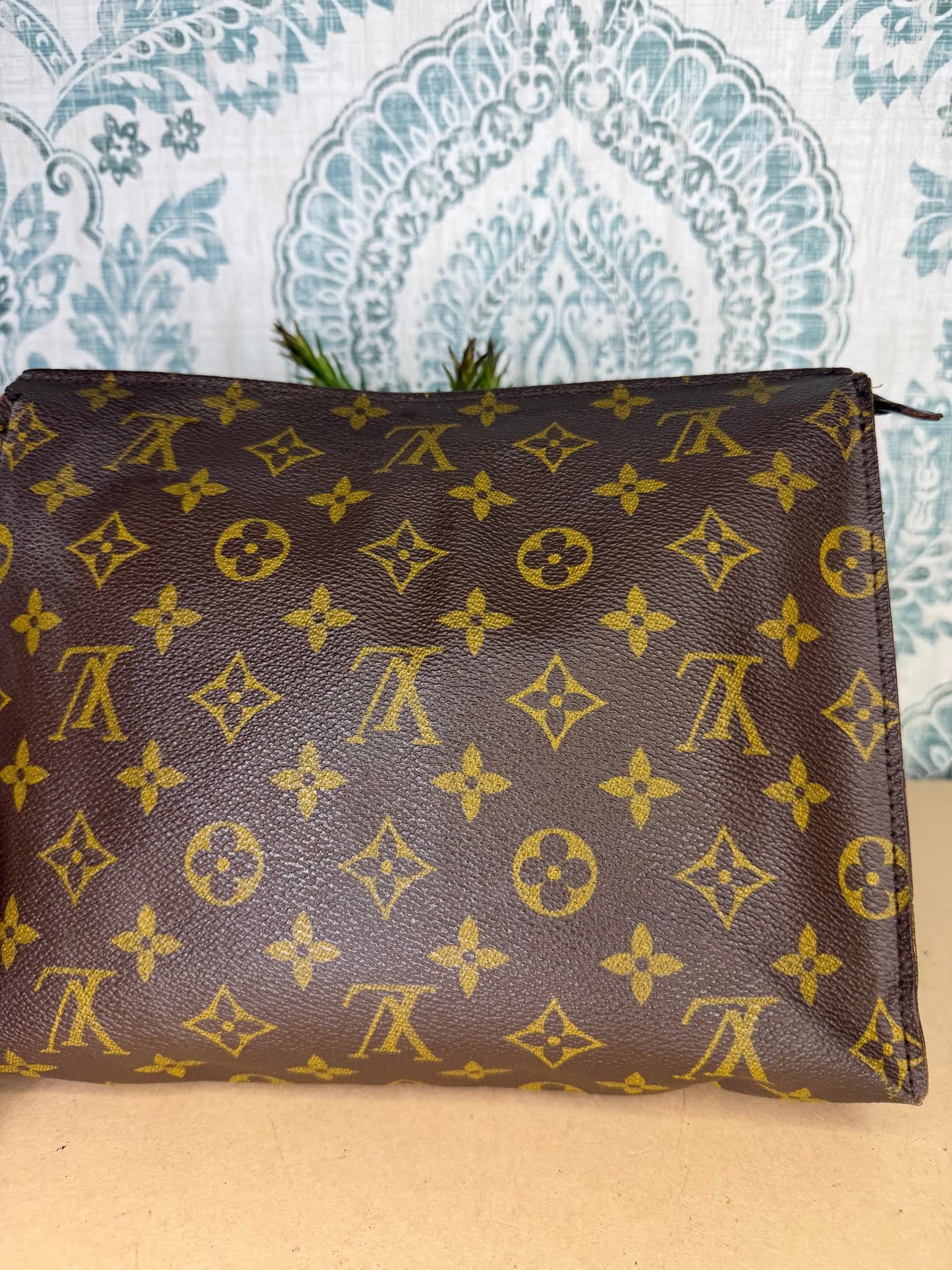 Louis Vuitton Monogram Toiletry 26 (damaged/project)