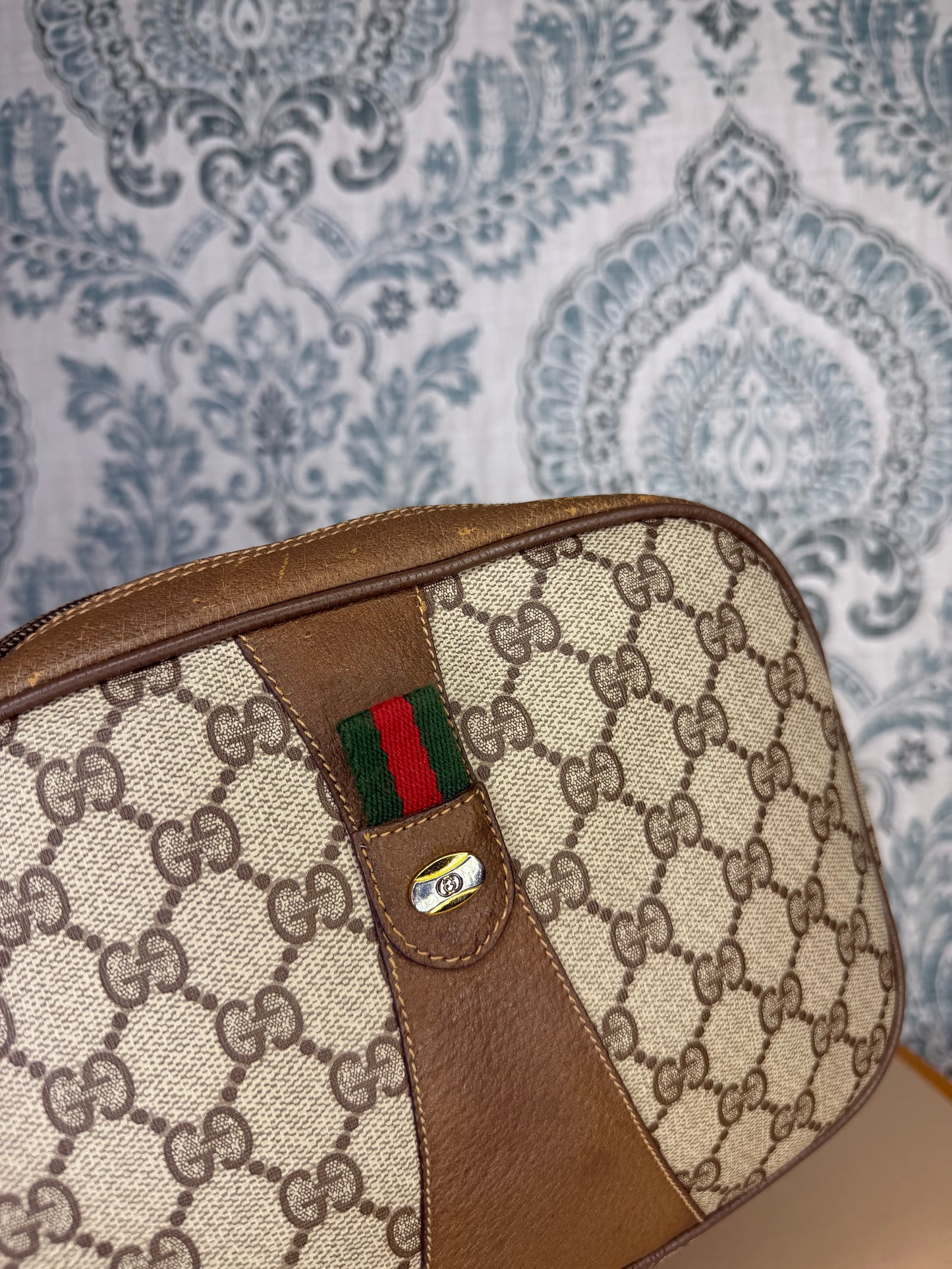 Gucci Supreme Sherry Line Wristlet Clutch