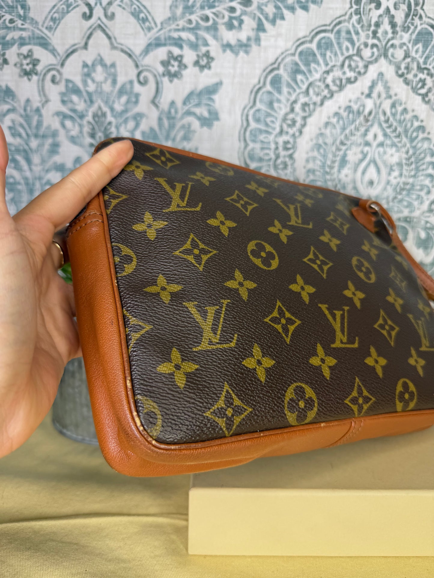 Louis Vuitton Pochette Sport
