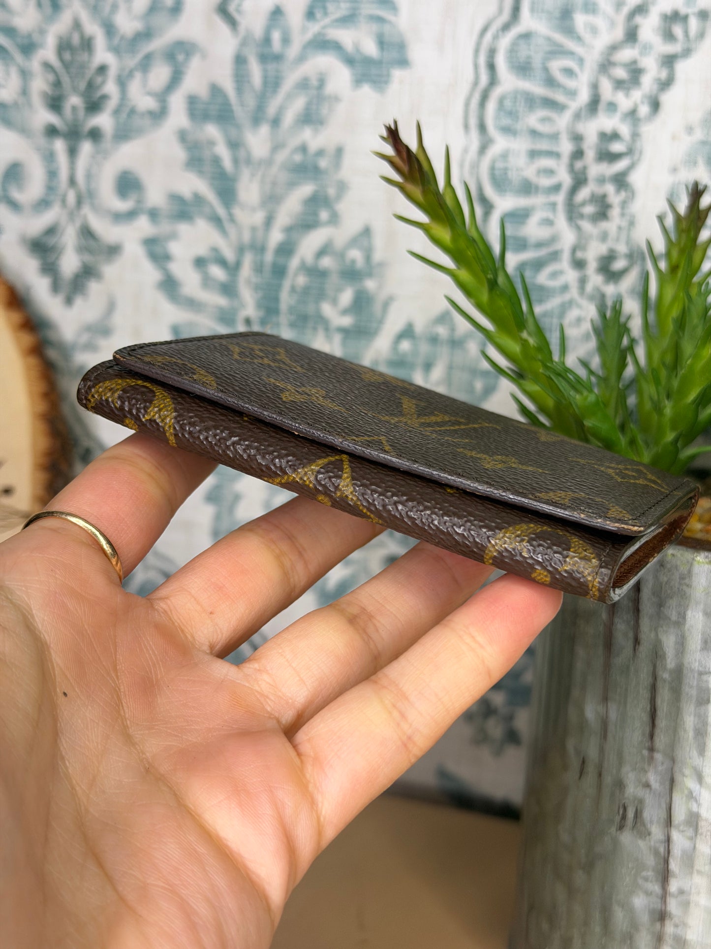Louis Vuitton Monogram Card Holder