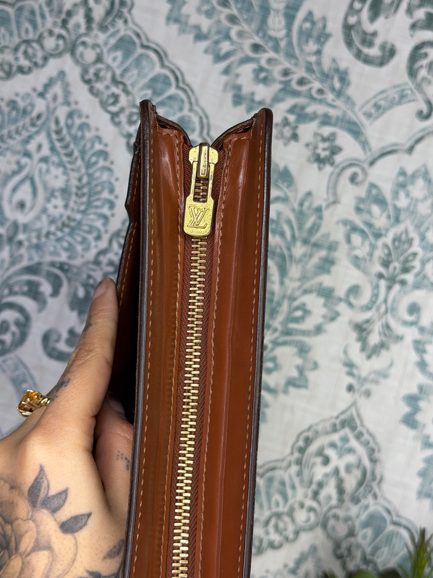 Louis Vuitton Pochette Homme Clutch