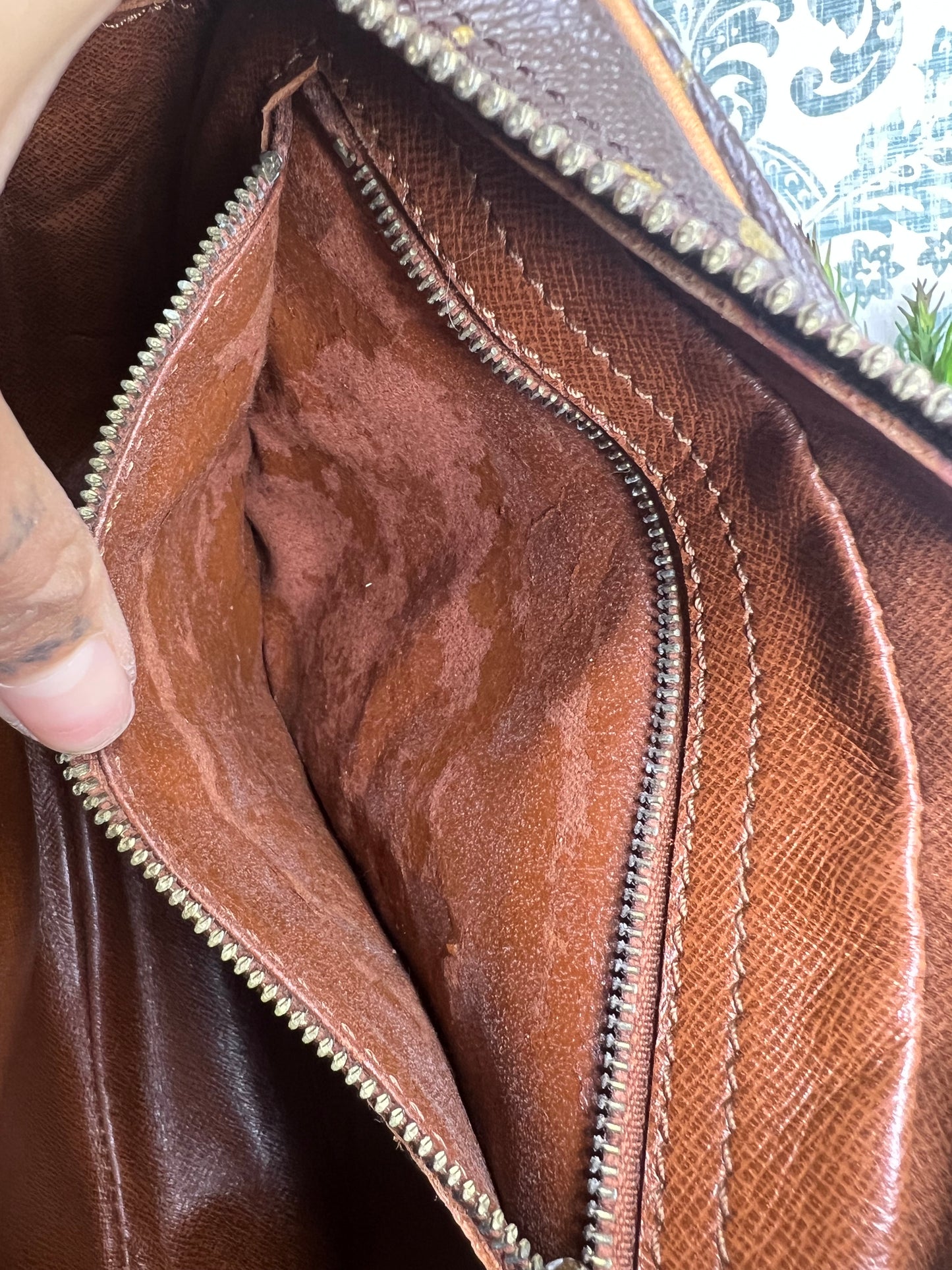 Louis Vuitton Jeune Fille MM