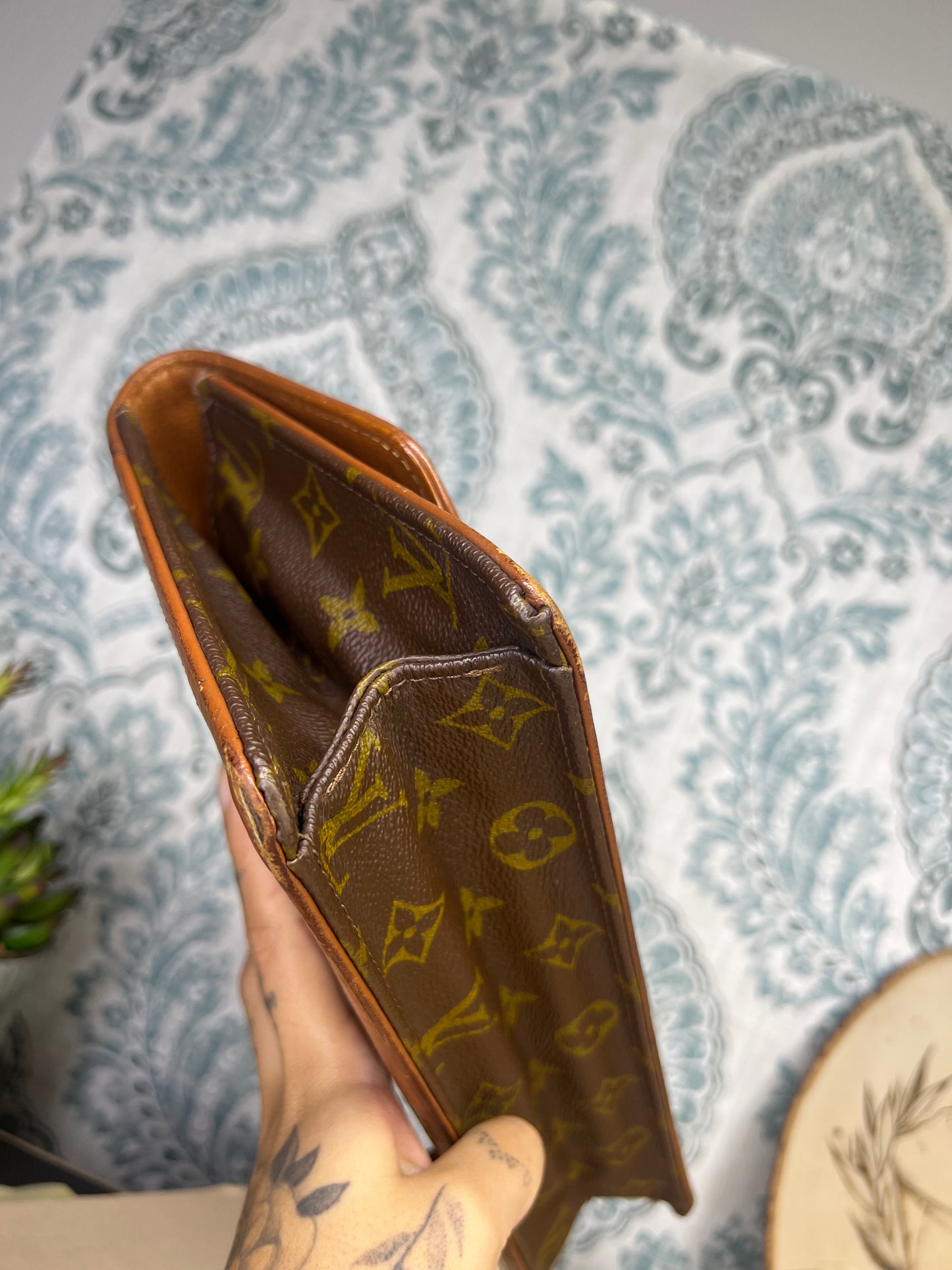 Louis Vuitton Pochette Dame GM