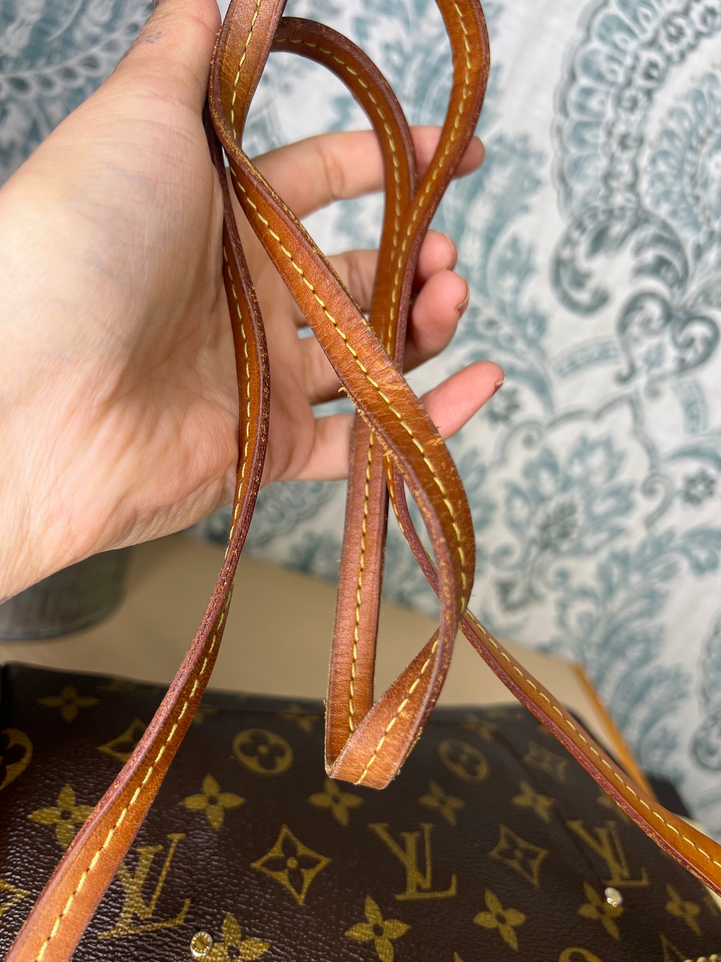 Louis Vuitton Favorite MM