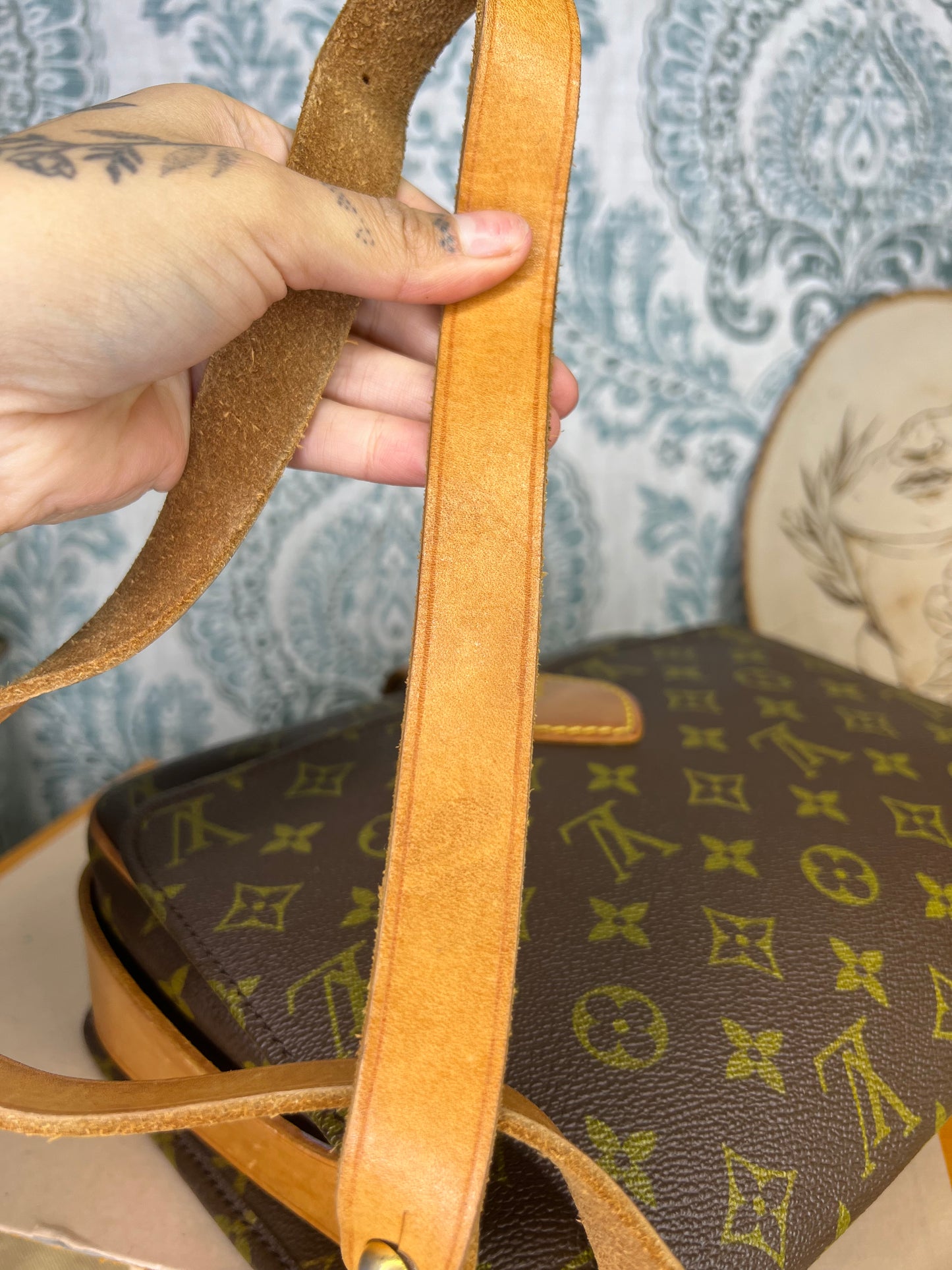 Louis Vuitton Cartouchiere GM