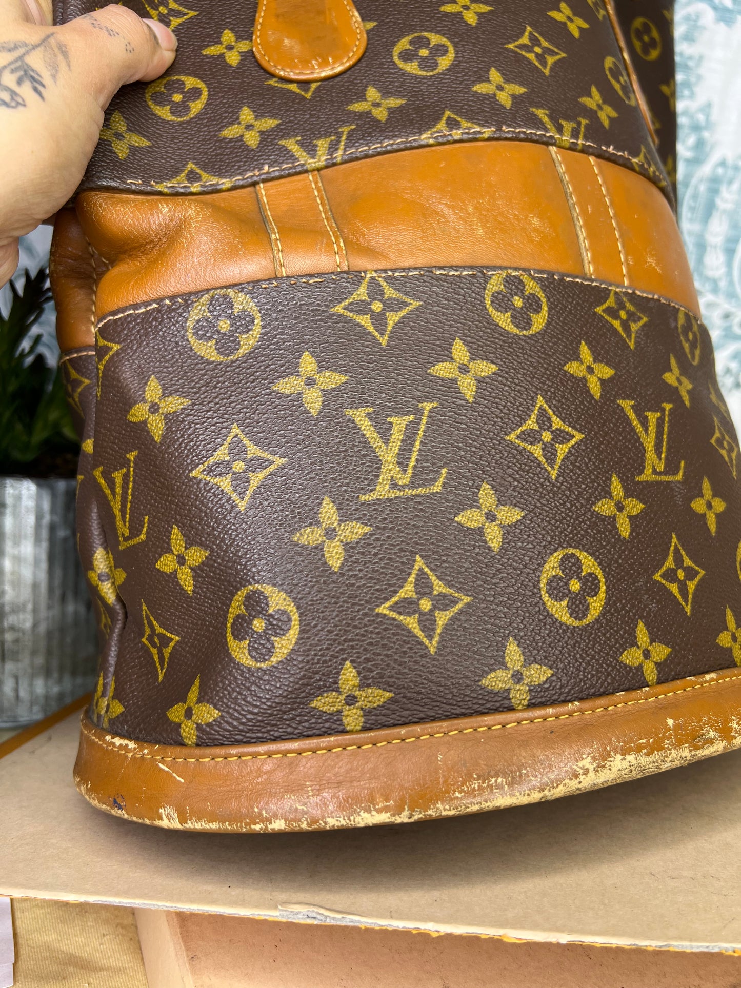 Louis Vuitton French Company Bucket GM