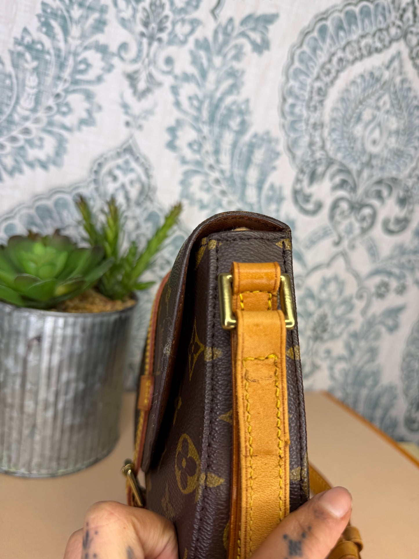 Louis Vuitton Chantilly PM