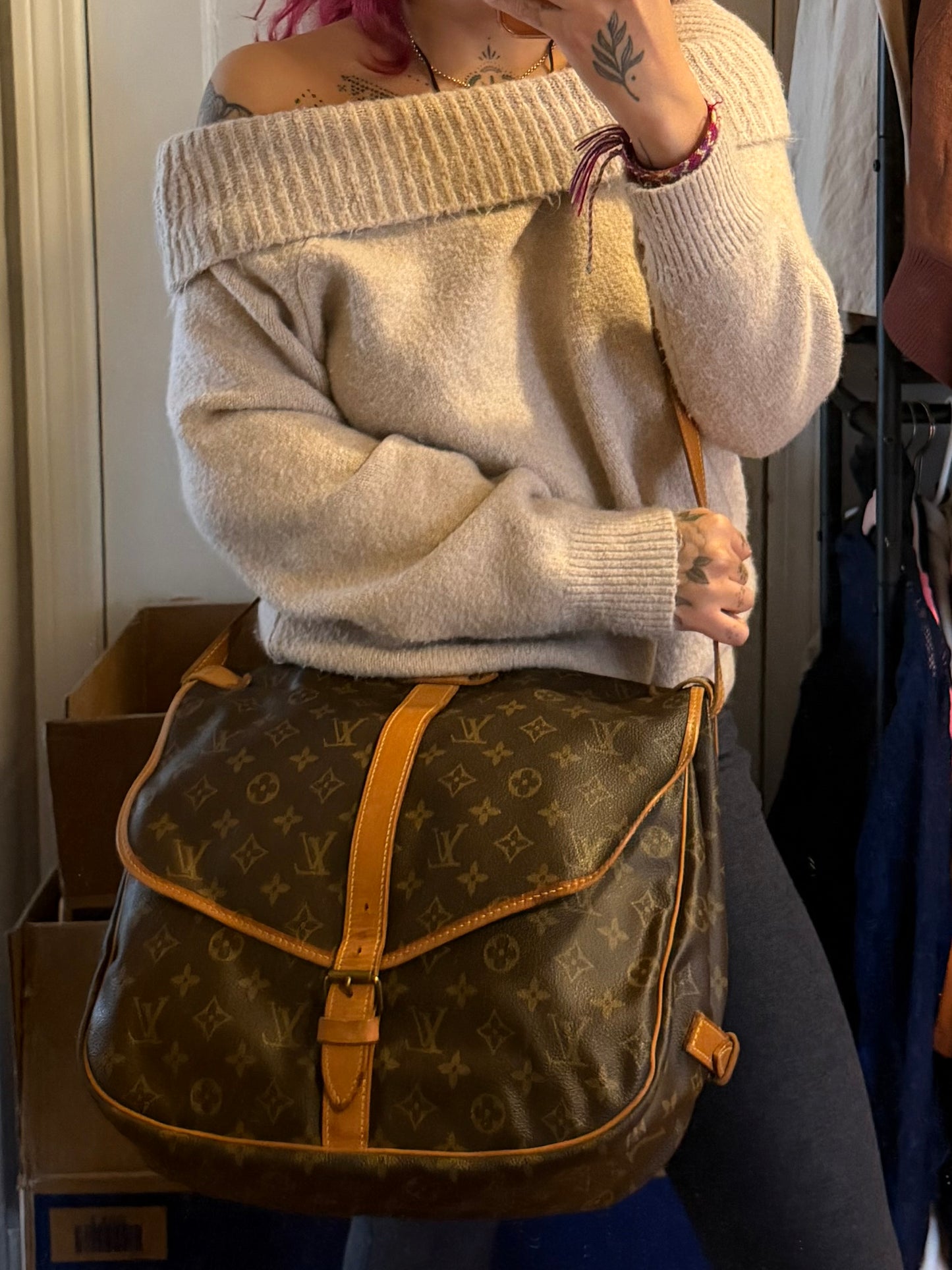 Louis Vuitton Saumur 35
