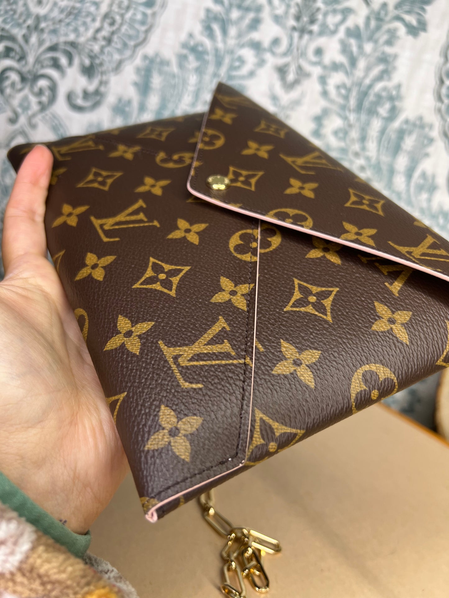 Louis Vuitton Large Kirigami Pochette