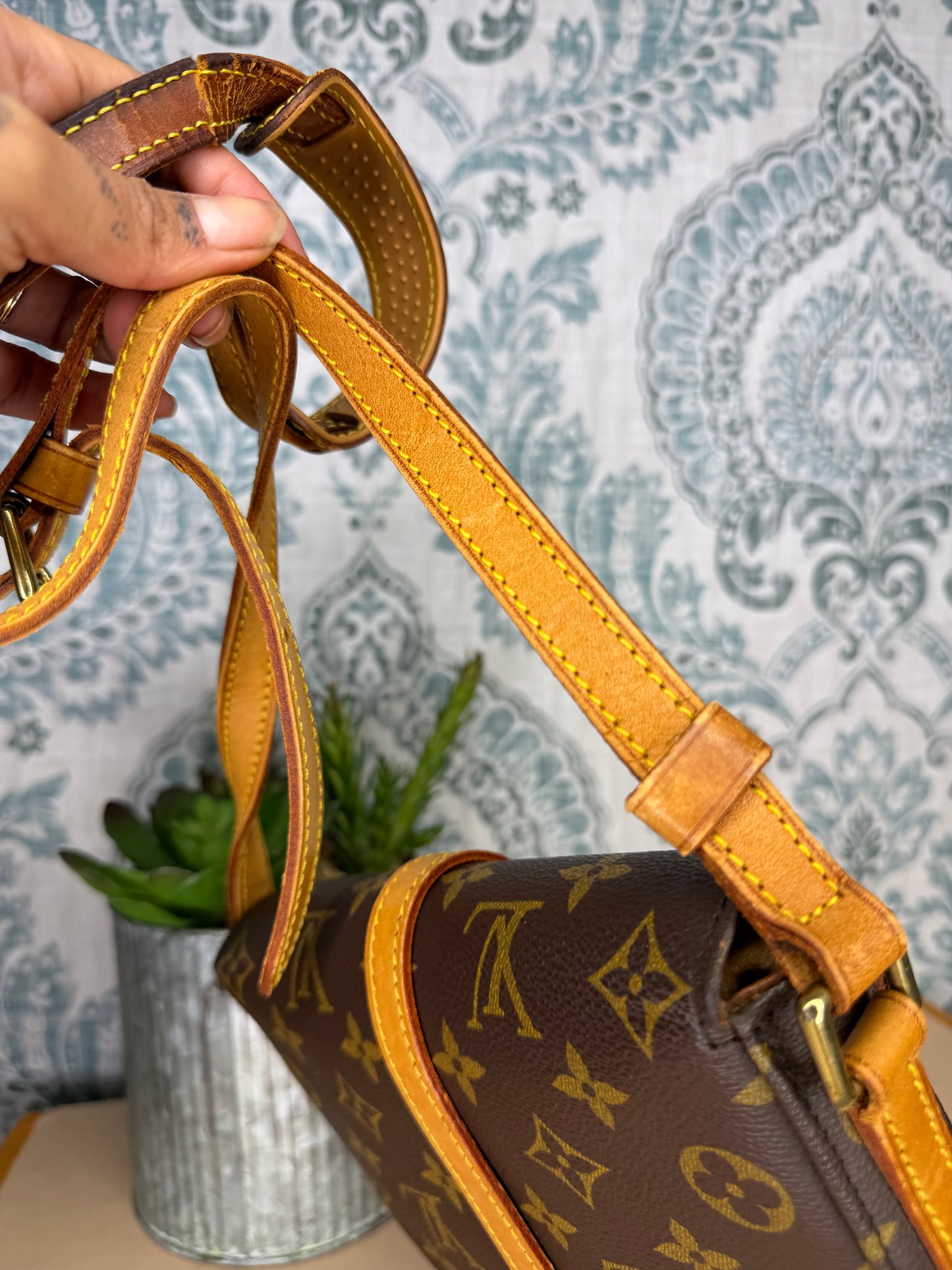 Louis Vuitton Chantilly PM