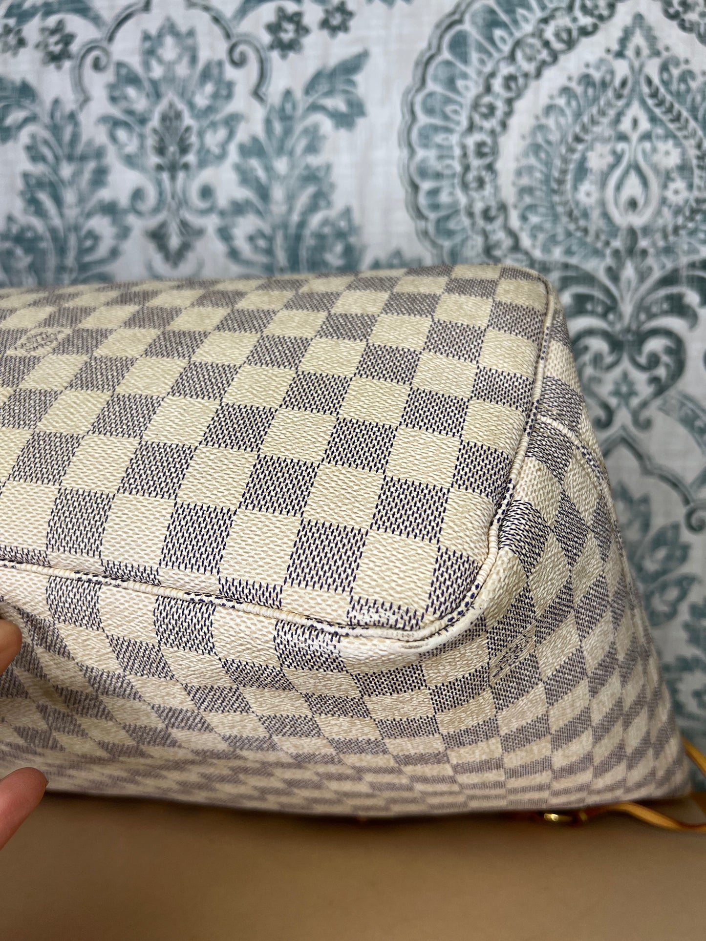 Louis Vuitton Neverfull MM Damier Azur