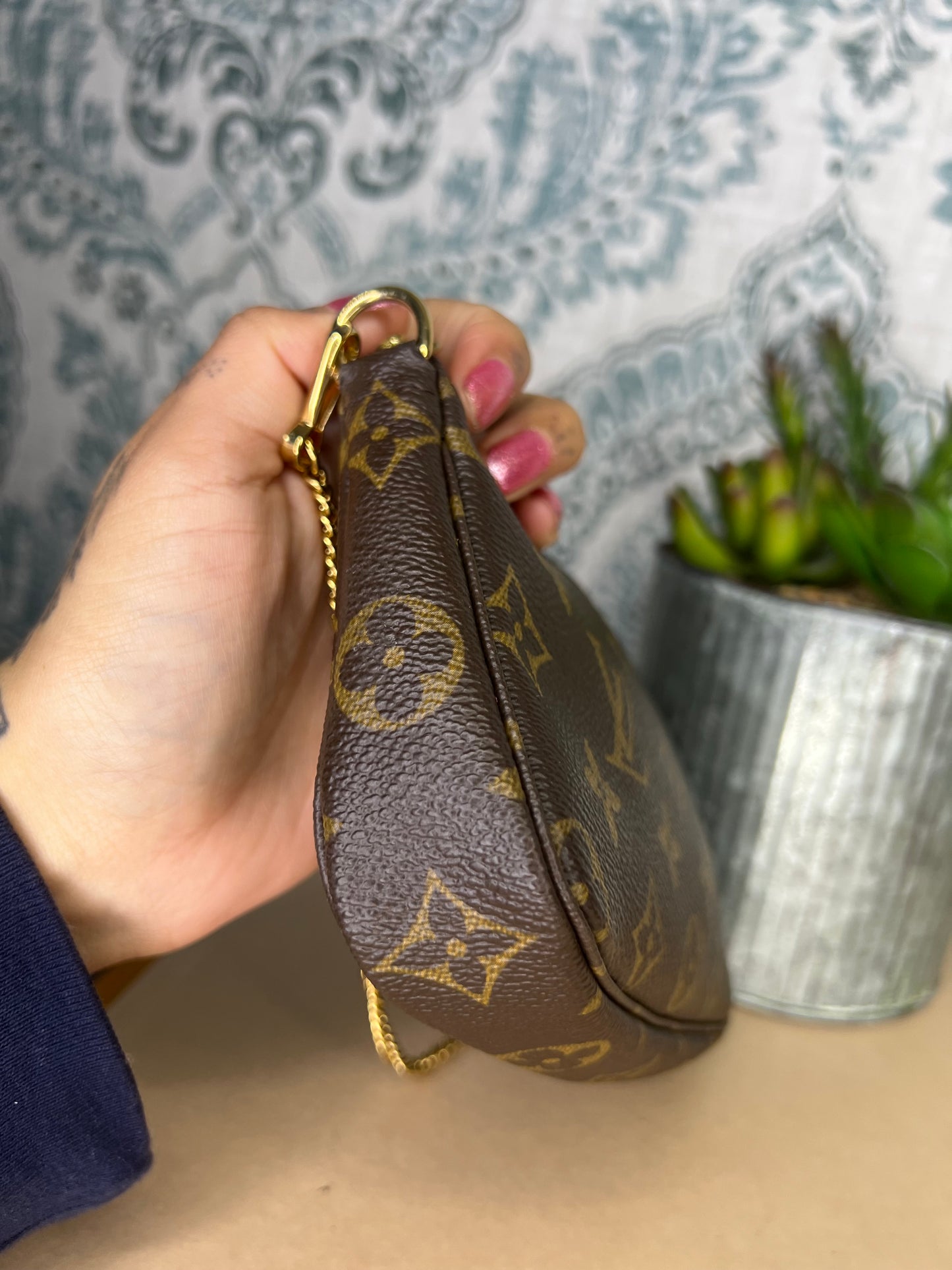 Louis Vuitton Monogram Bucket Pochette #2