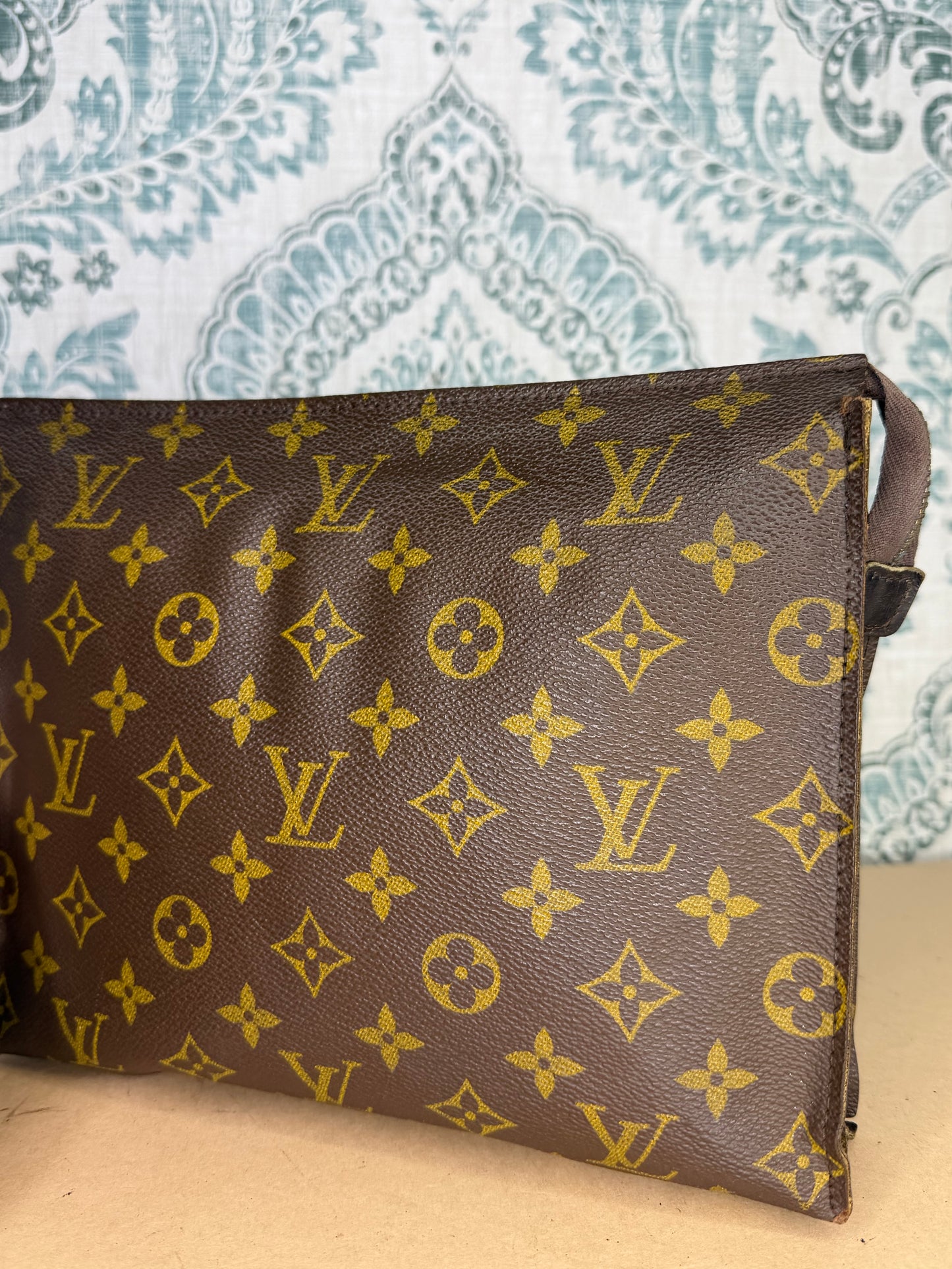 Louis Vuitton Monogram Toiletry 26 (damaged/project)