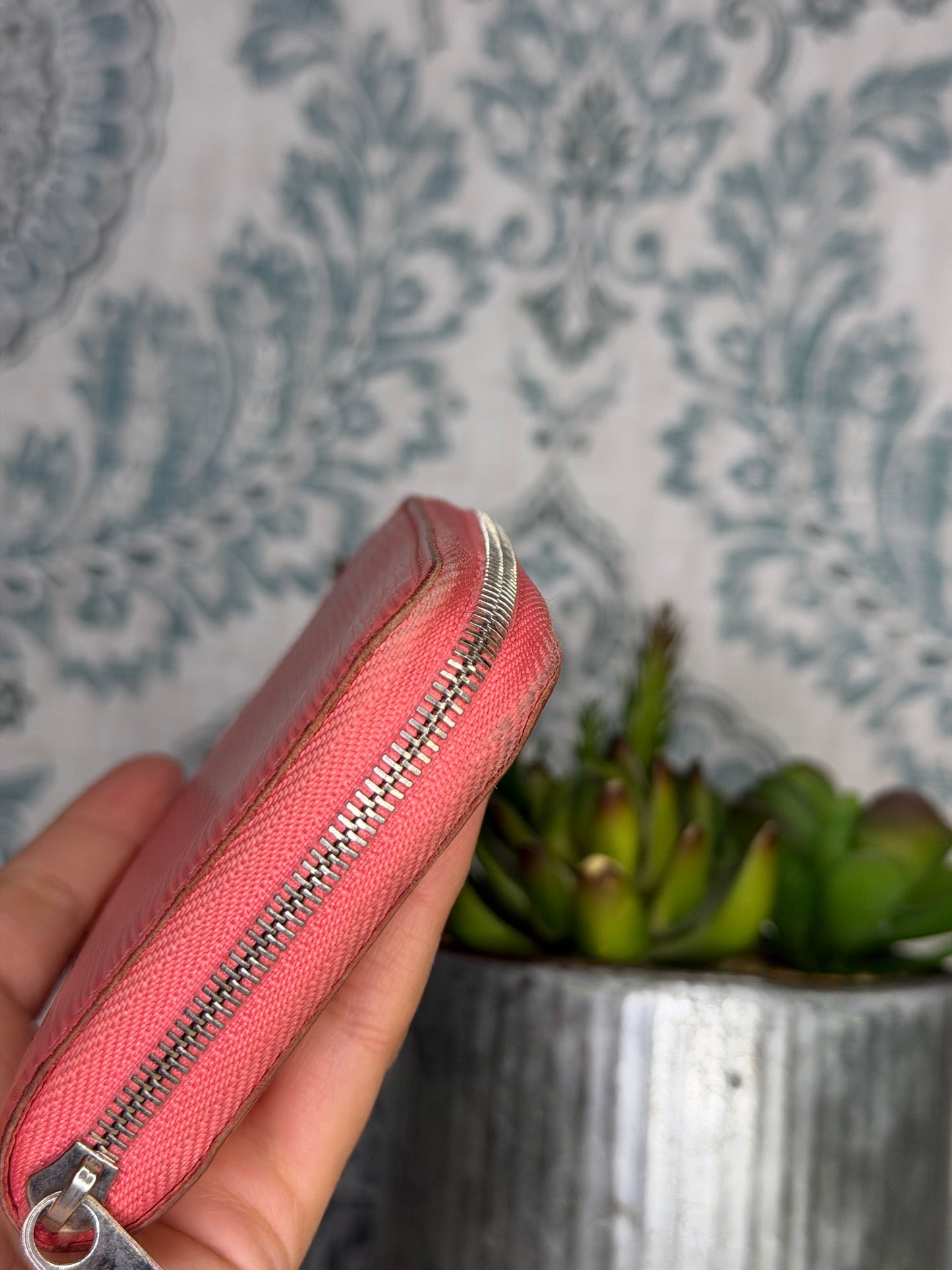 Louis Vuitton Zippy Epi Coin Purse Card Holder Coral