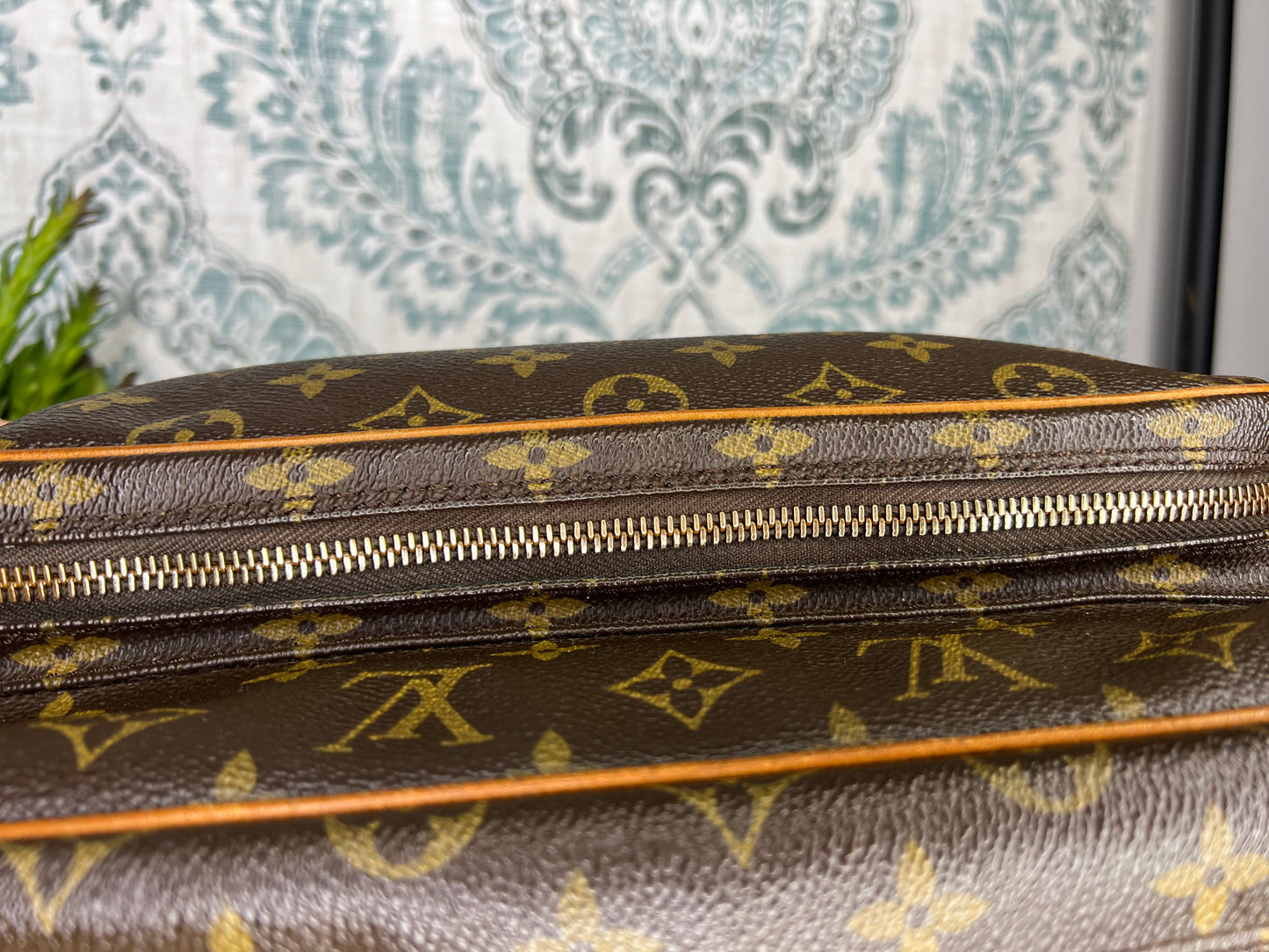 Louis Vuitton Nile PM