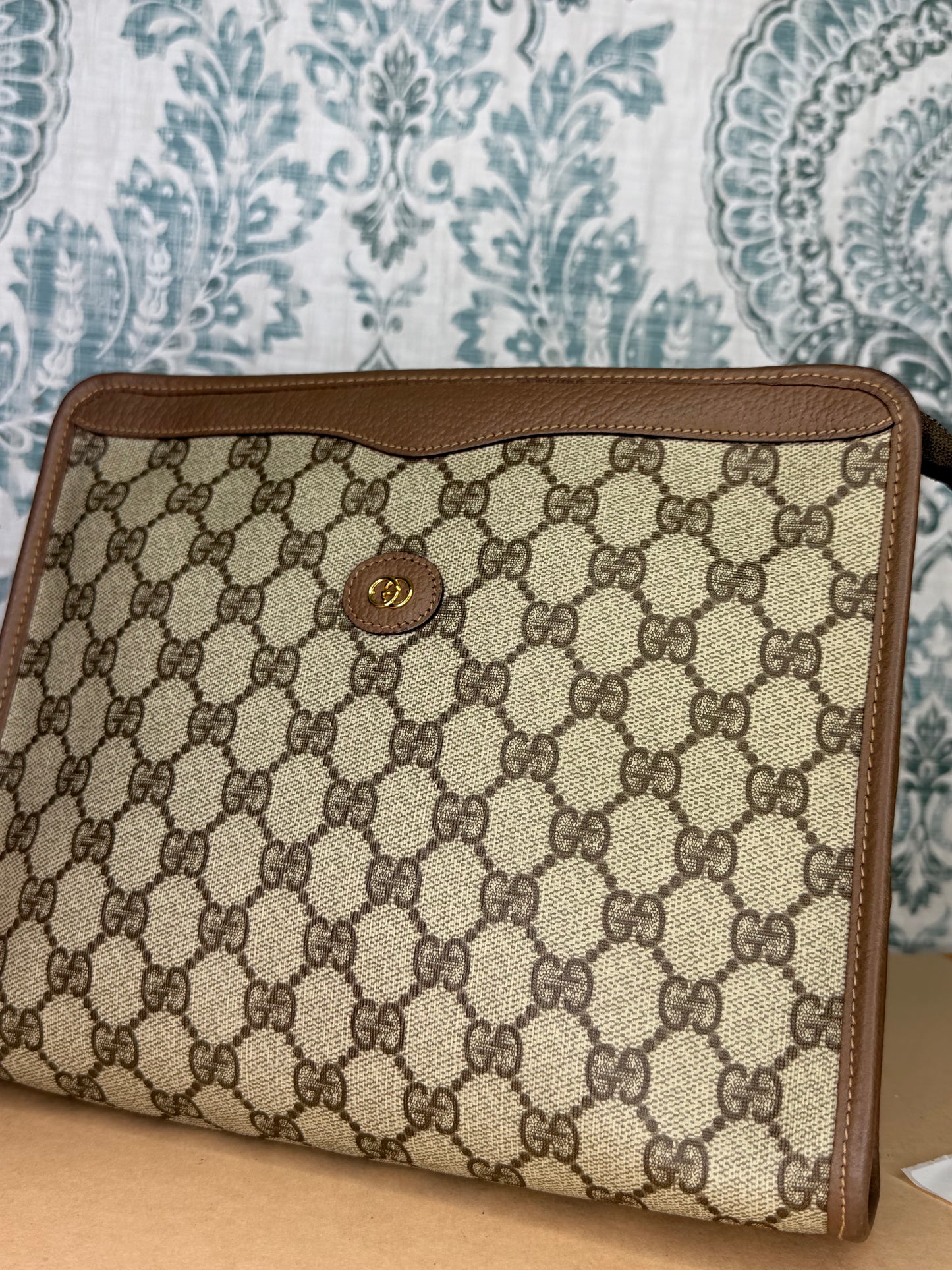 Gucci Supreme Brown Clutch