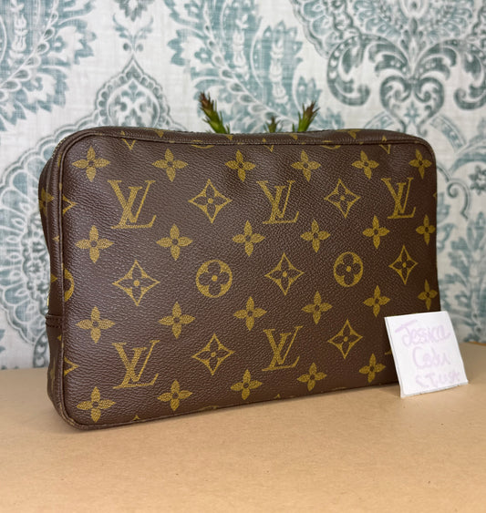 Louis Vuitton Trousse 23 #1