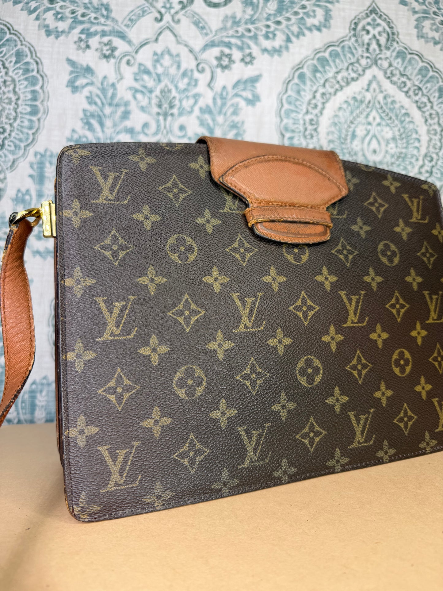 Louis Vuitton Courcelles