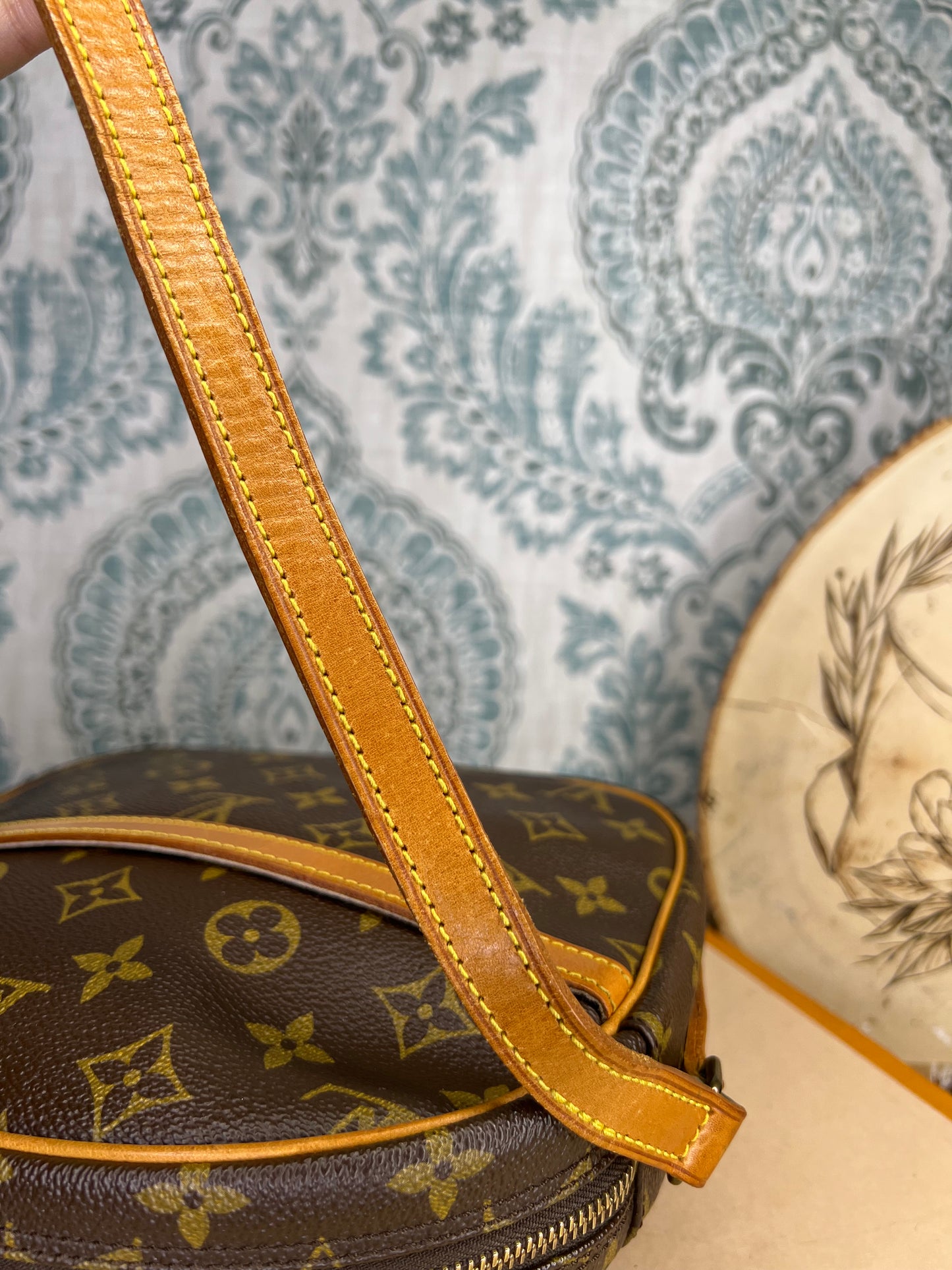 Louis Vuitton Senlis