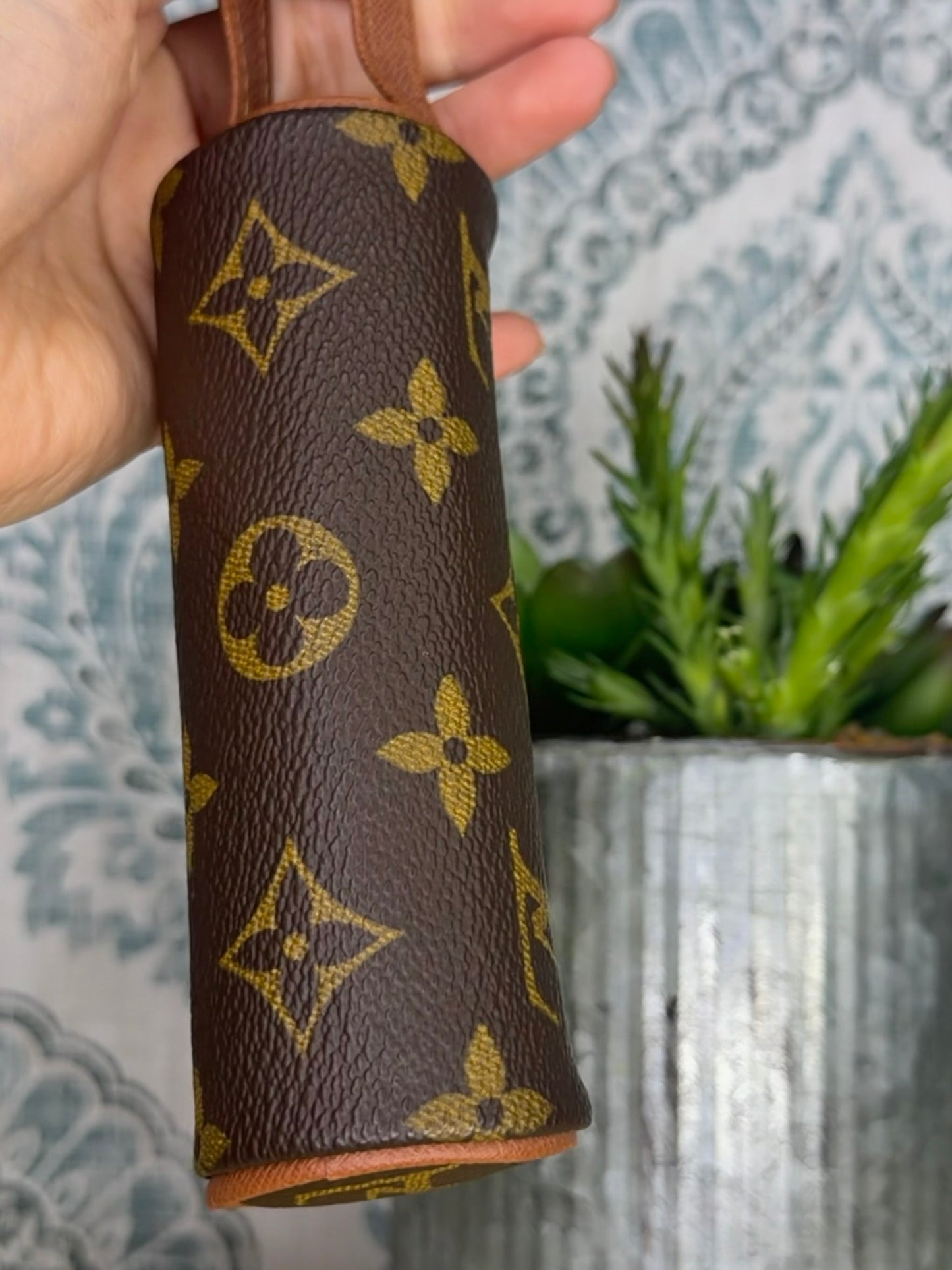 Louis Vuitton Etui 3 Balles De Golf Ball Pouch