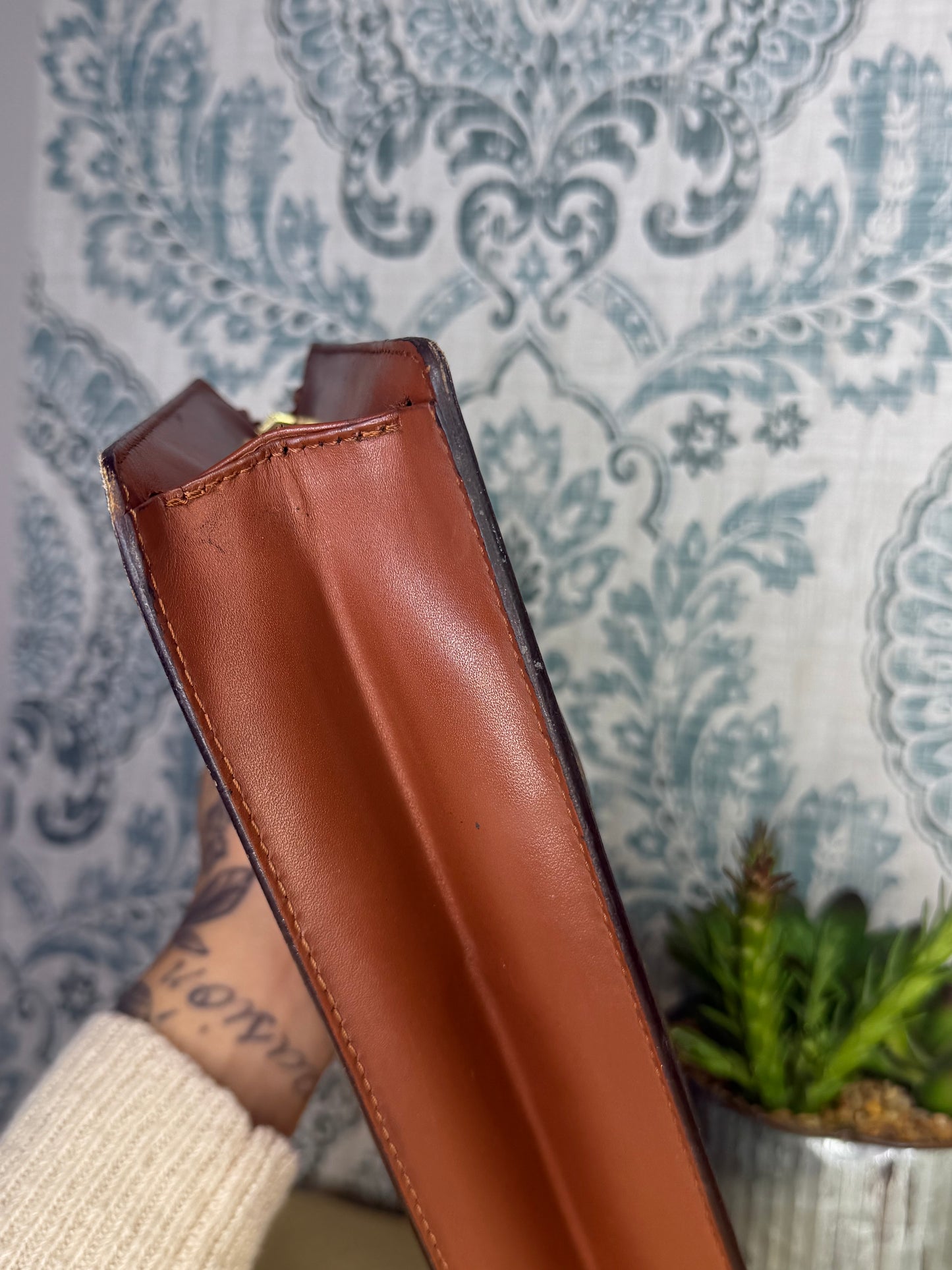 Louis Vuitton Pochette Homme Clutch