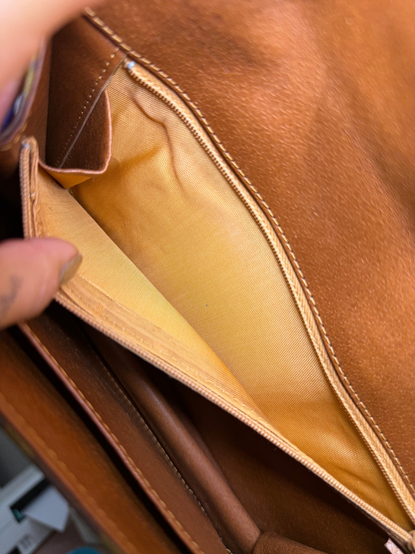 Louis Vuitton Pochette Dame PM Clutch