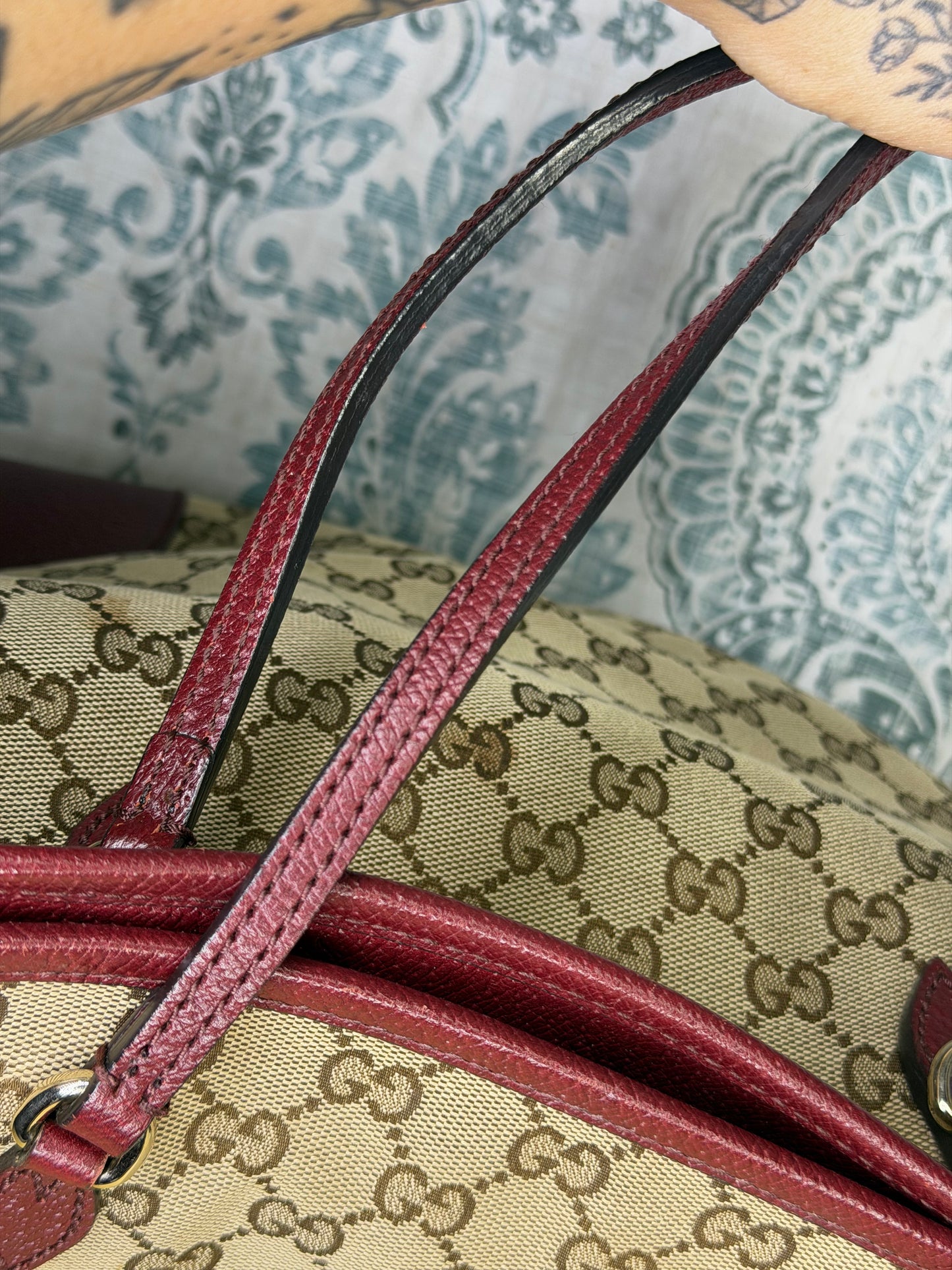 Gucci Medium Bree Zippered Tote