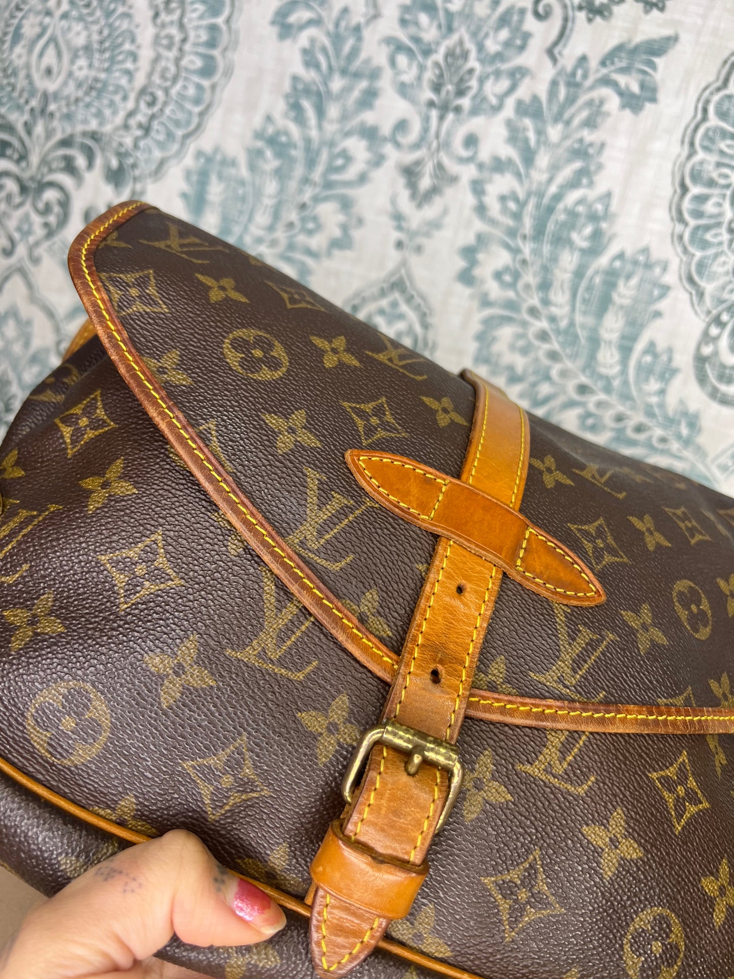 Louis Vuitton Saumur 30